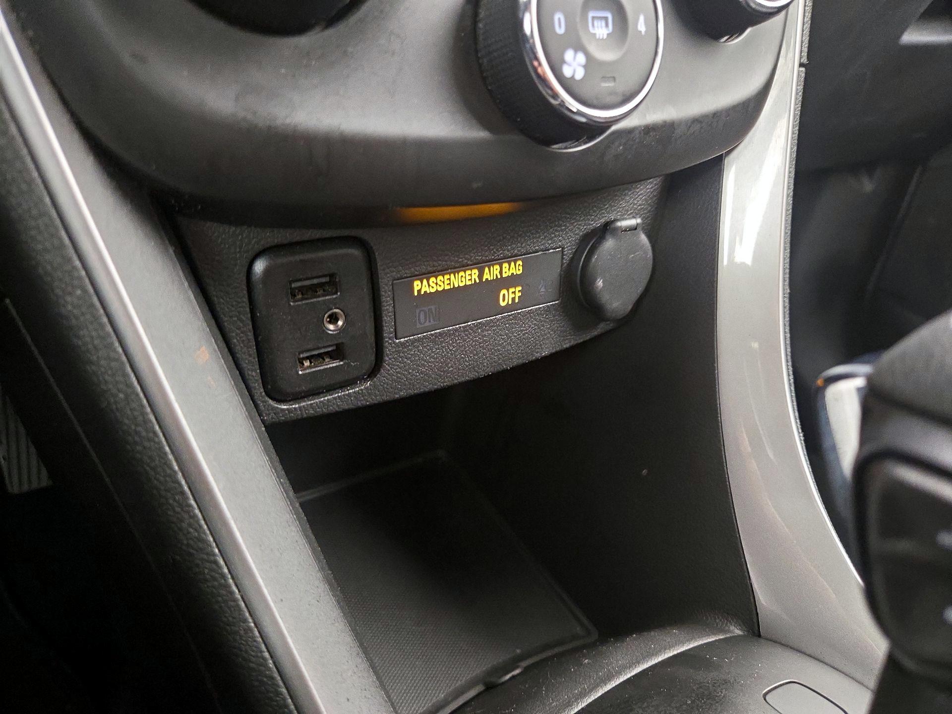 Thumbnail: 2020 Chevrolet Trax - 18