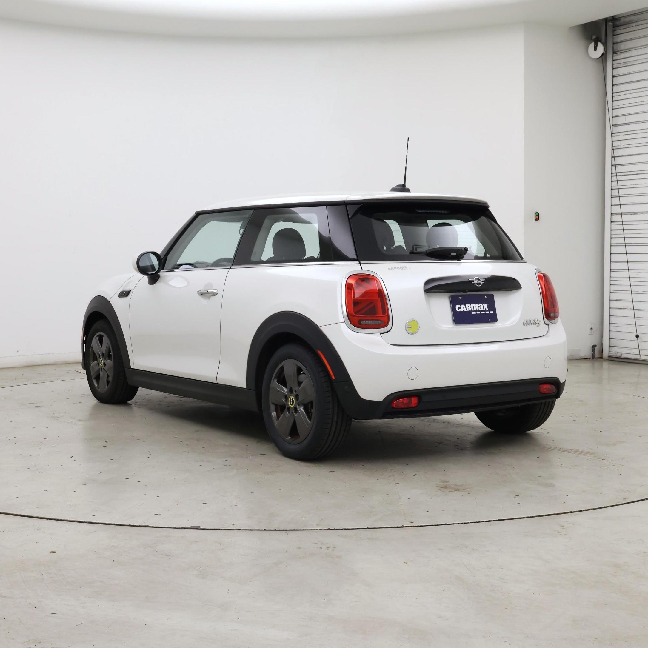 Thumbnail: 2024 MINI Cooper Hardtop - 2