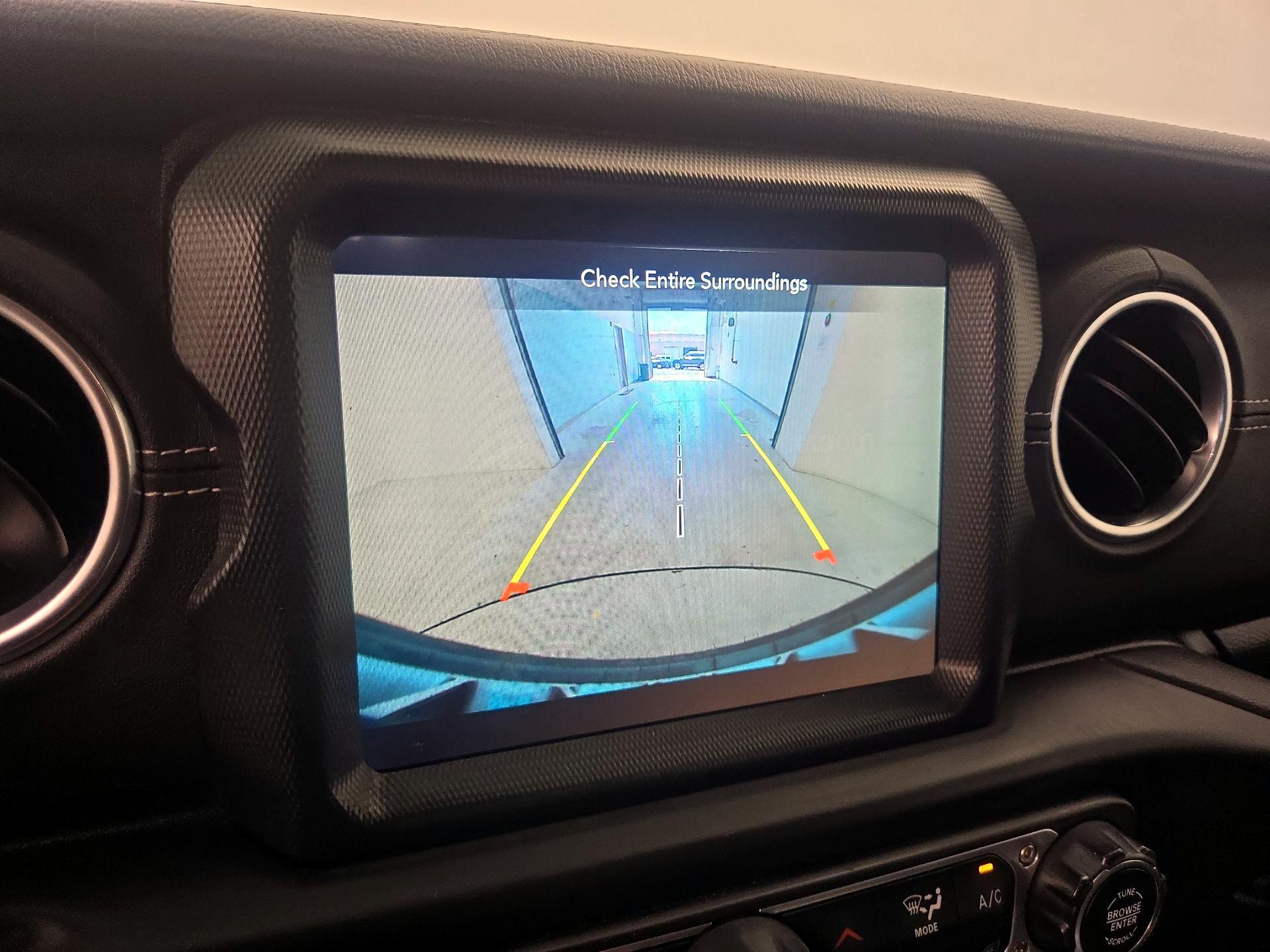 Thumbnail: 2023 Jeep Wrangler - 15
