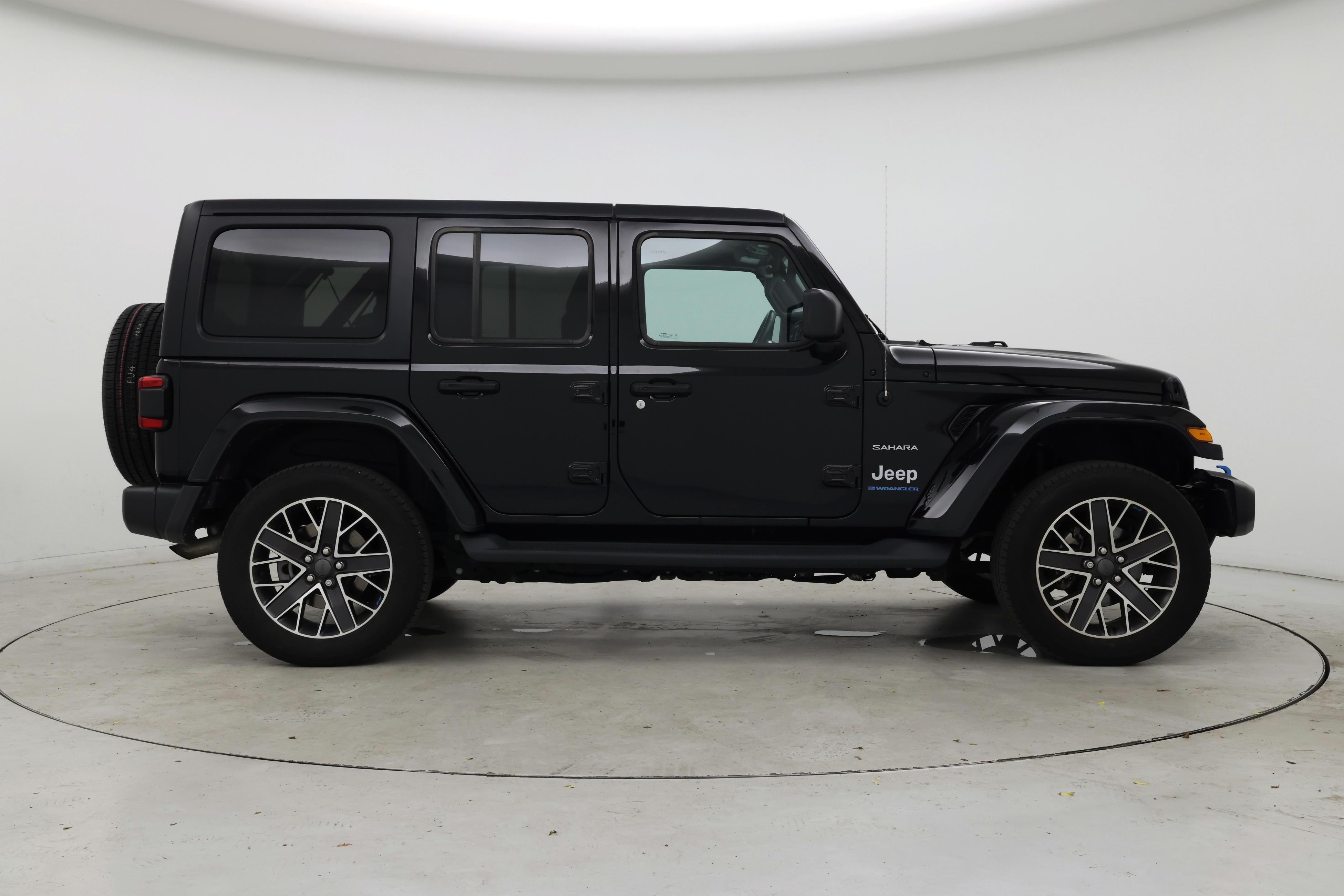 Thumbnail: 2023 Jeep Wrangler - 7