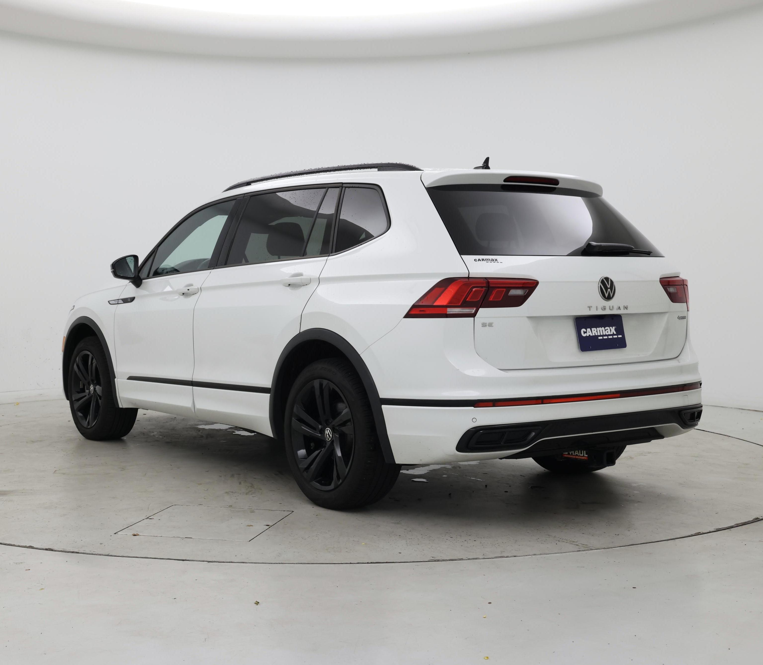 Thumbnail: 2024 Volkswagen Tiguan - 2