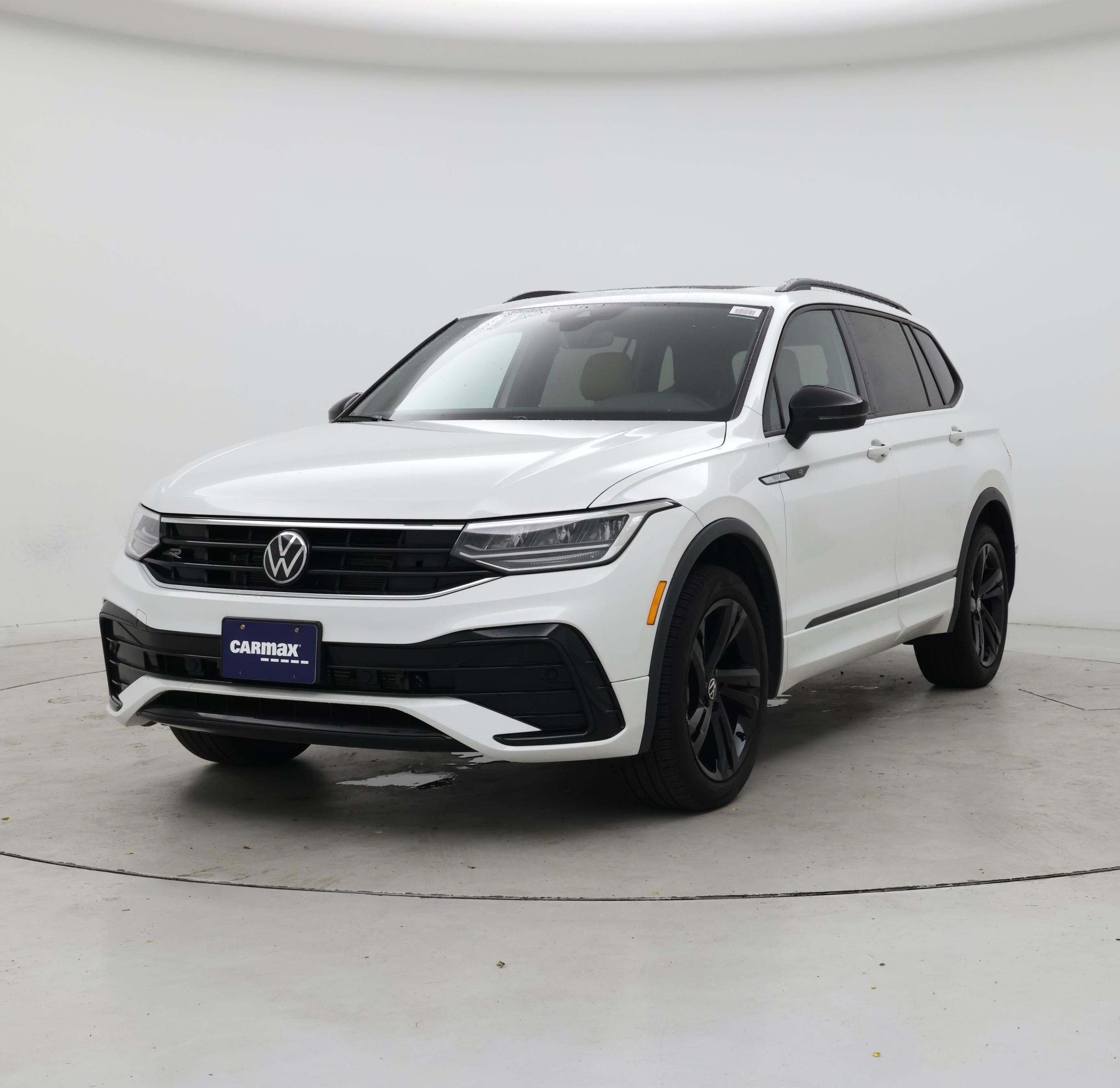 Thumbnail: 2024 Volkswagen Tiguan - 4