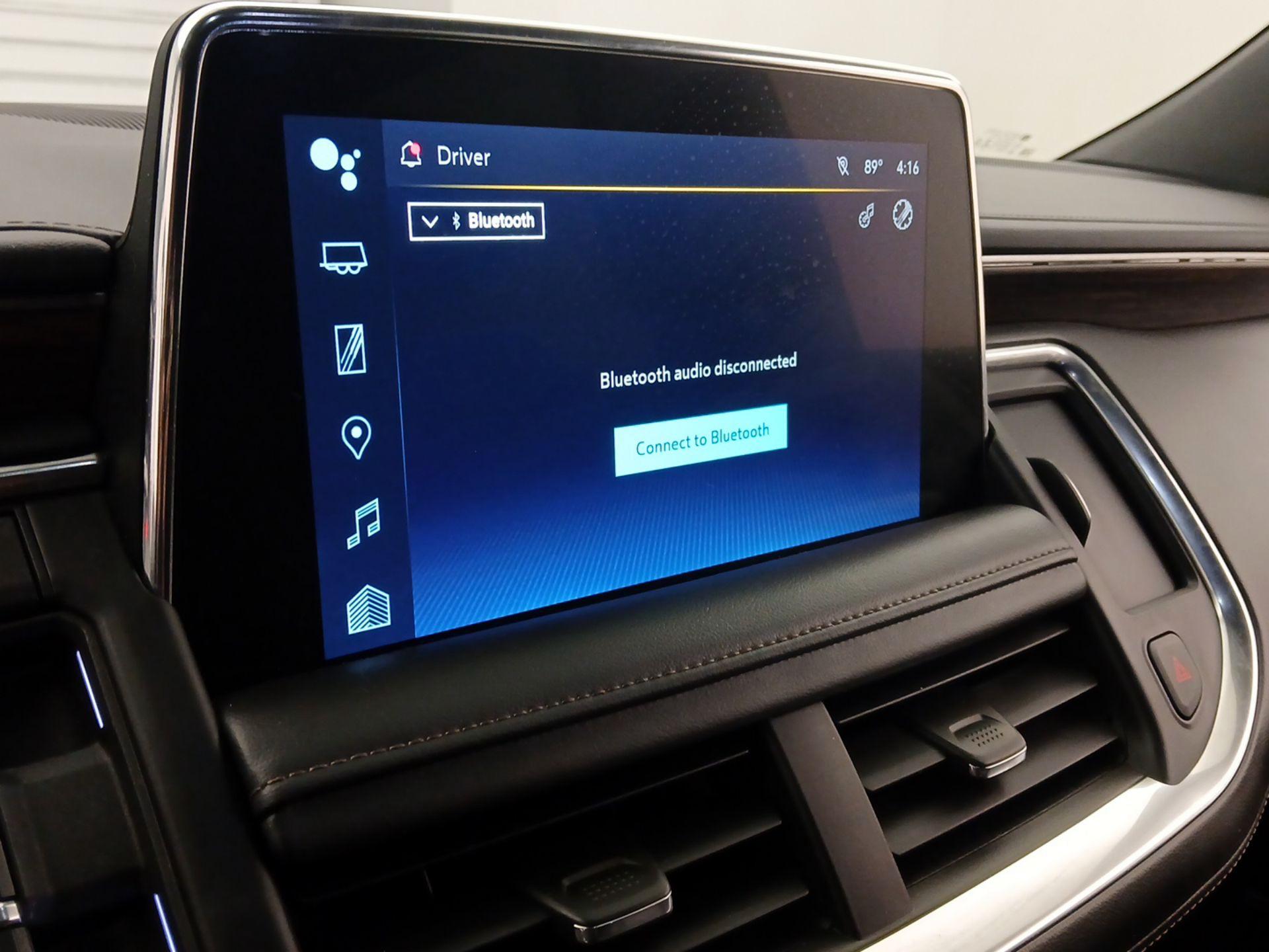 Thumbnail: 2022 Chevrolet Suburban - 16