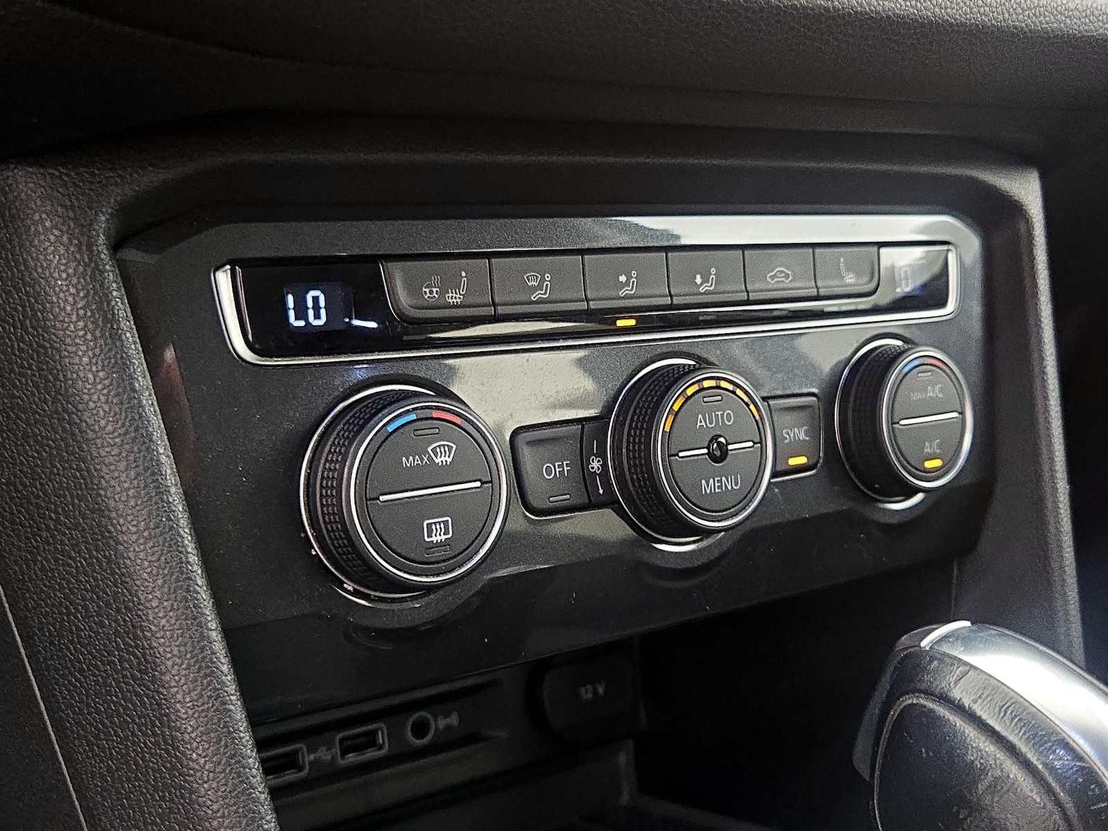 2020 Volkswagen Tiguan SEL - Photo 18
