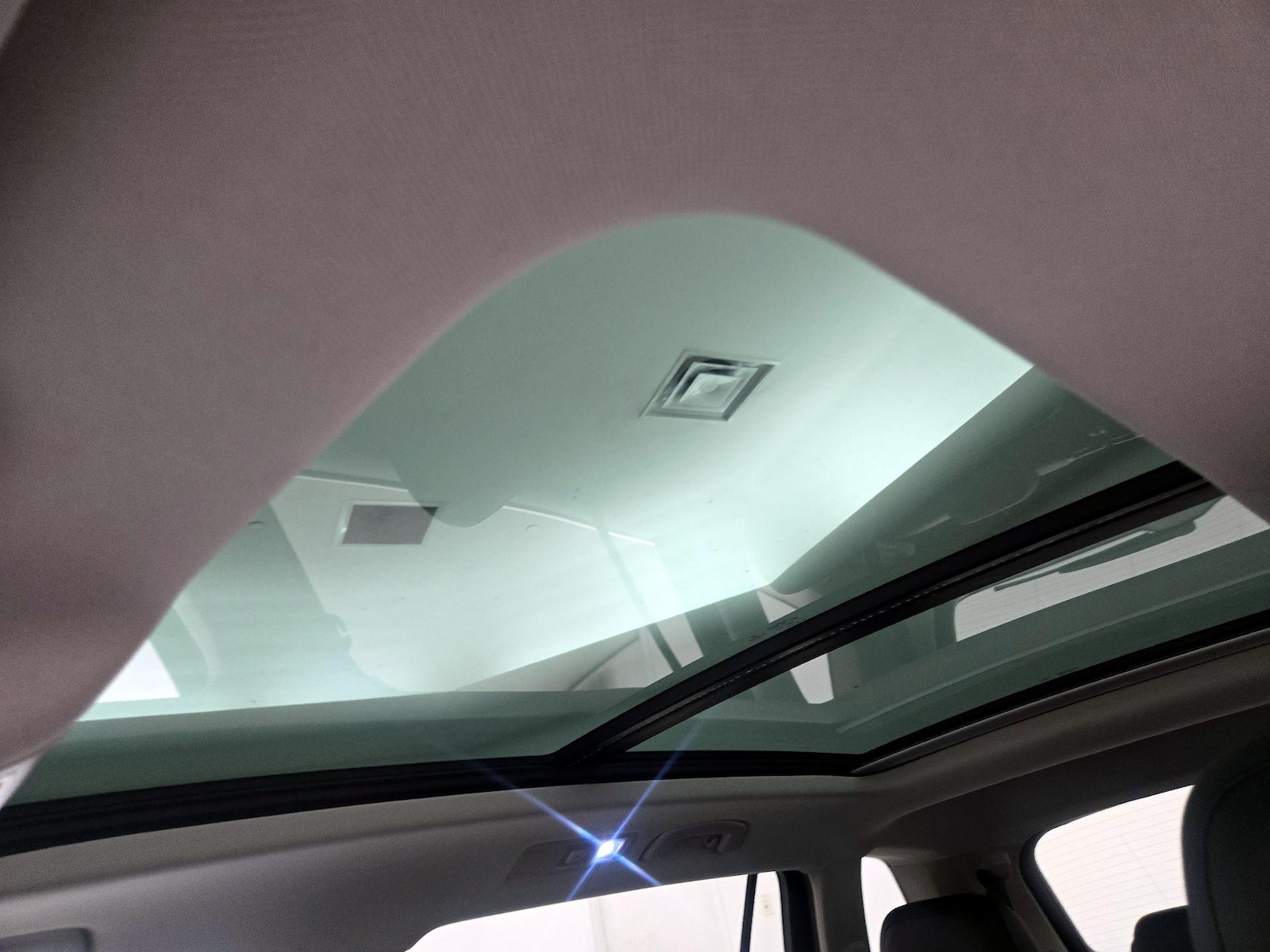 2020 Volkswagen Tiguan SEL - Photo 21