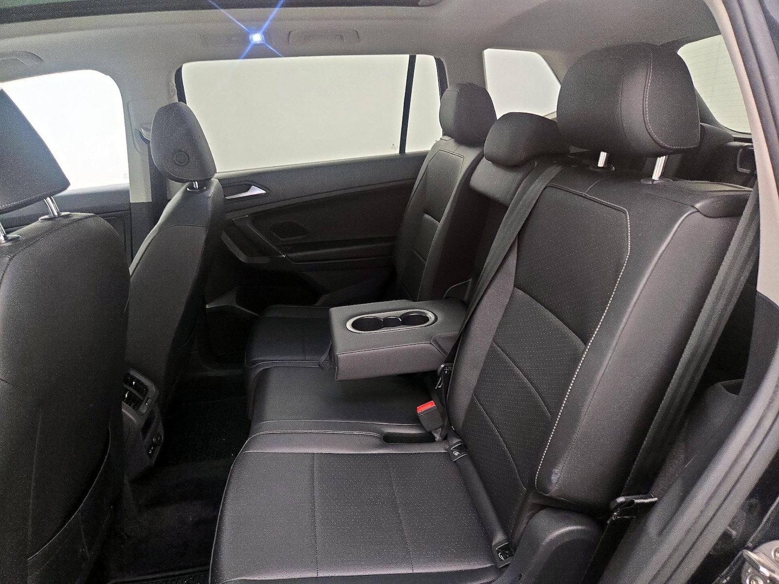 2020 Volkswagen Tiguan SEL - Photo 22
