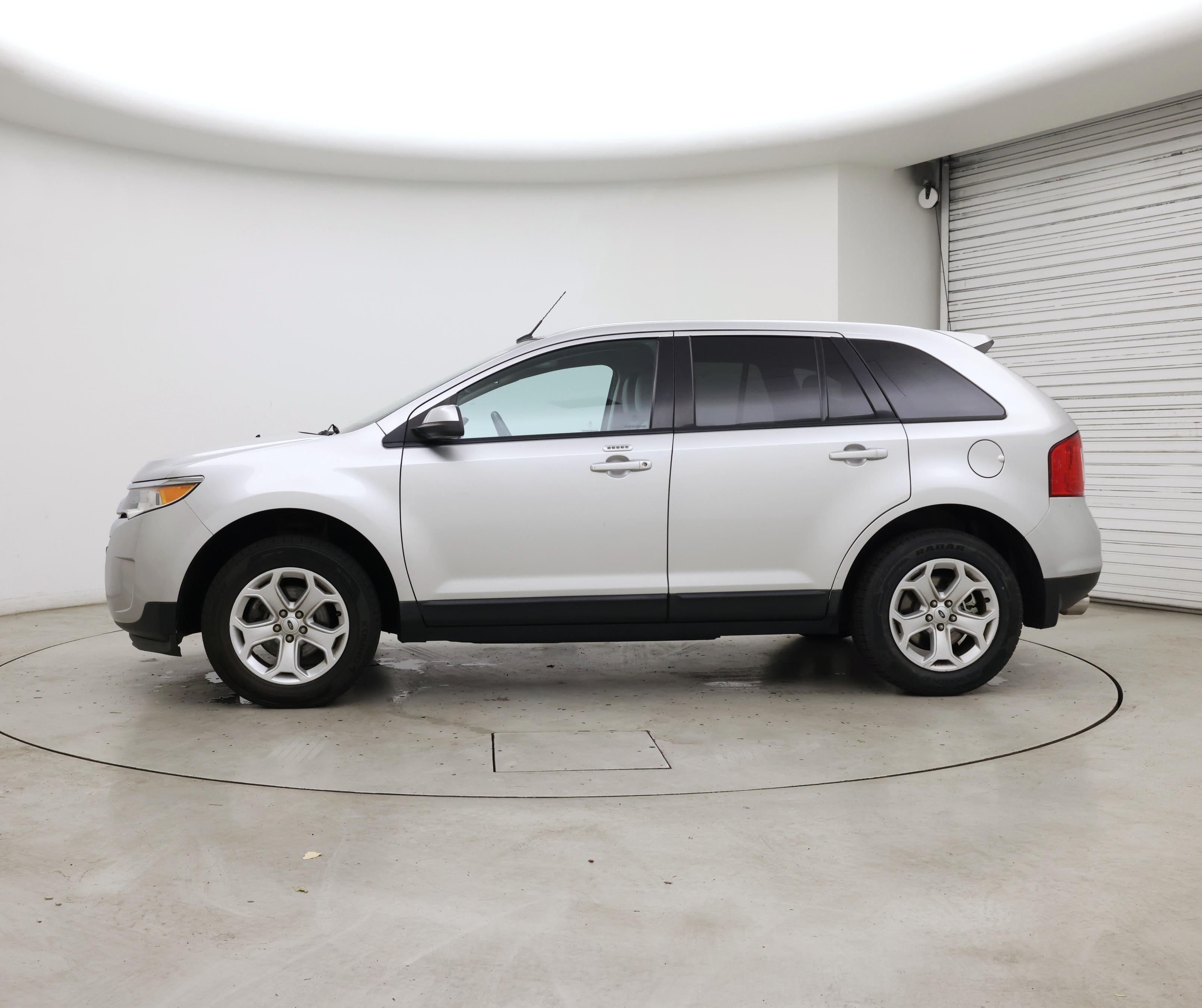 Thumbnail: 2014 Ford Edge - 3