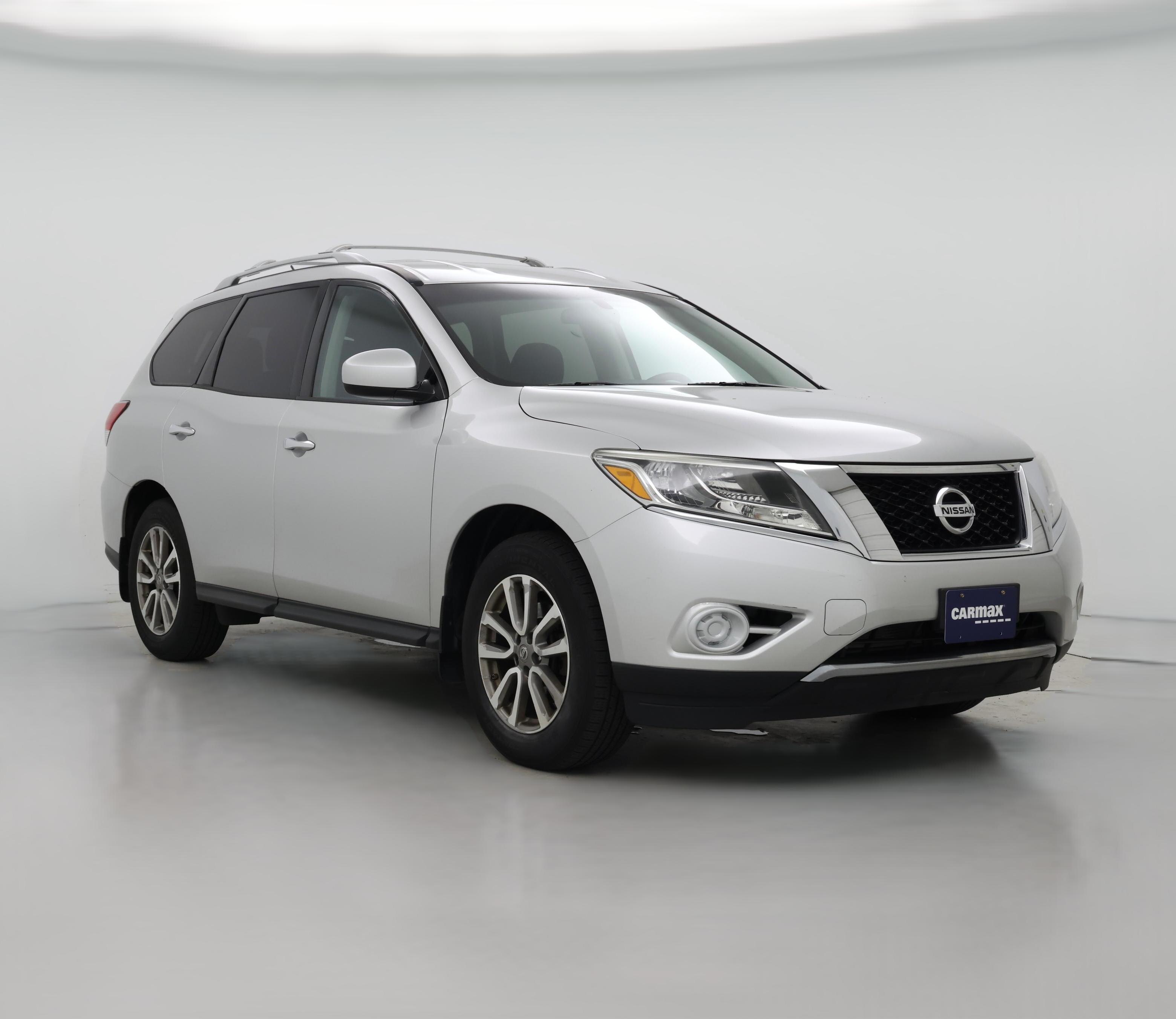 Thumbnail: 2015 Nissan Pathfinder - 1