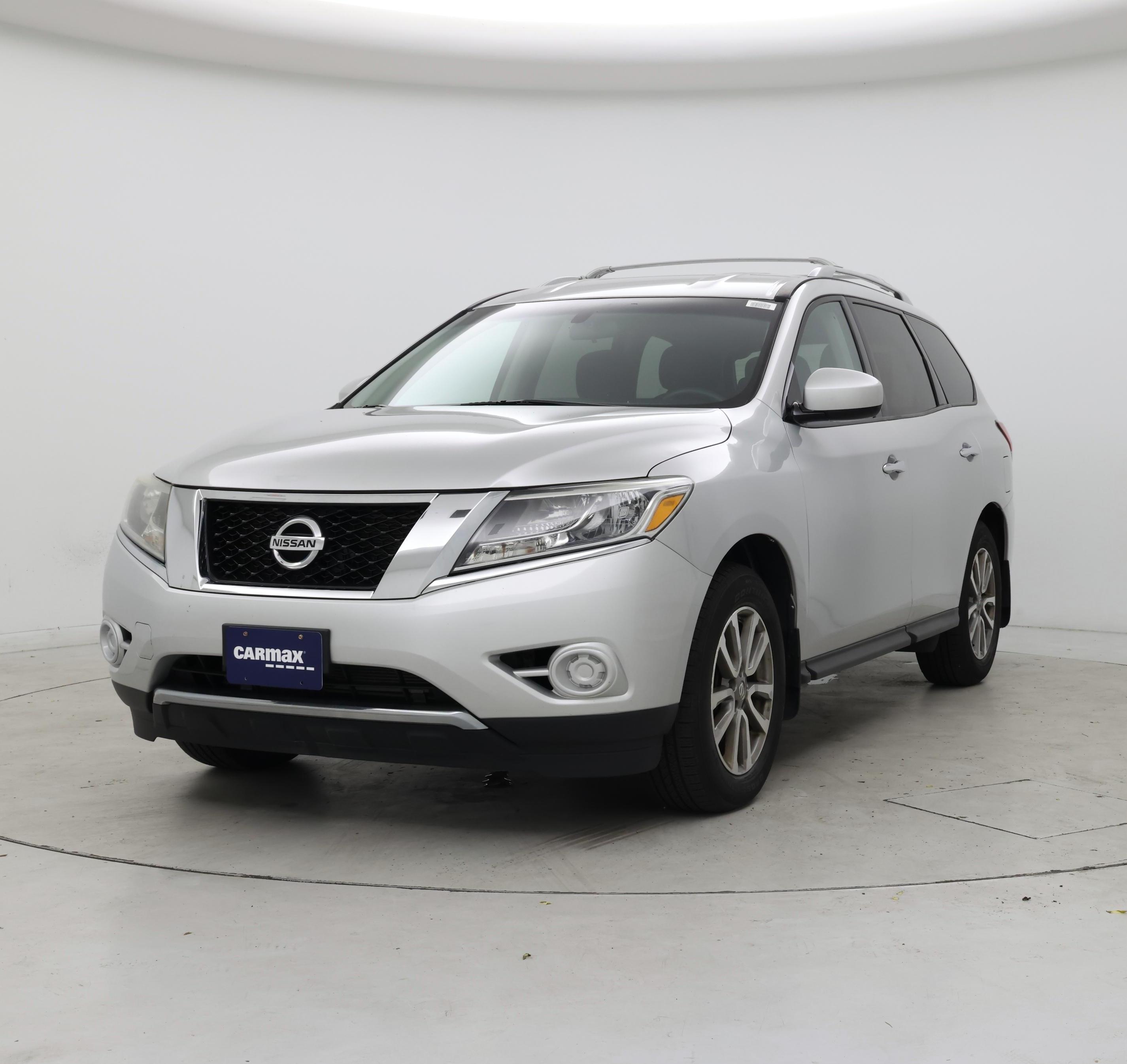 Thumbnail: 2015 Nissan Pathfinder - 4