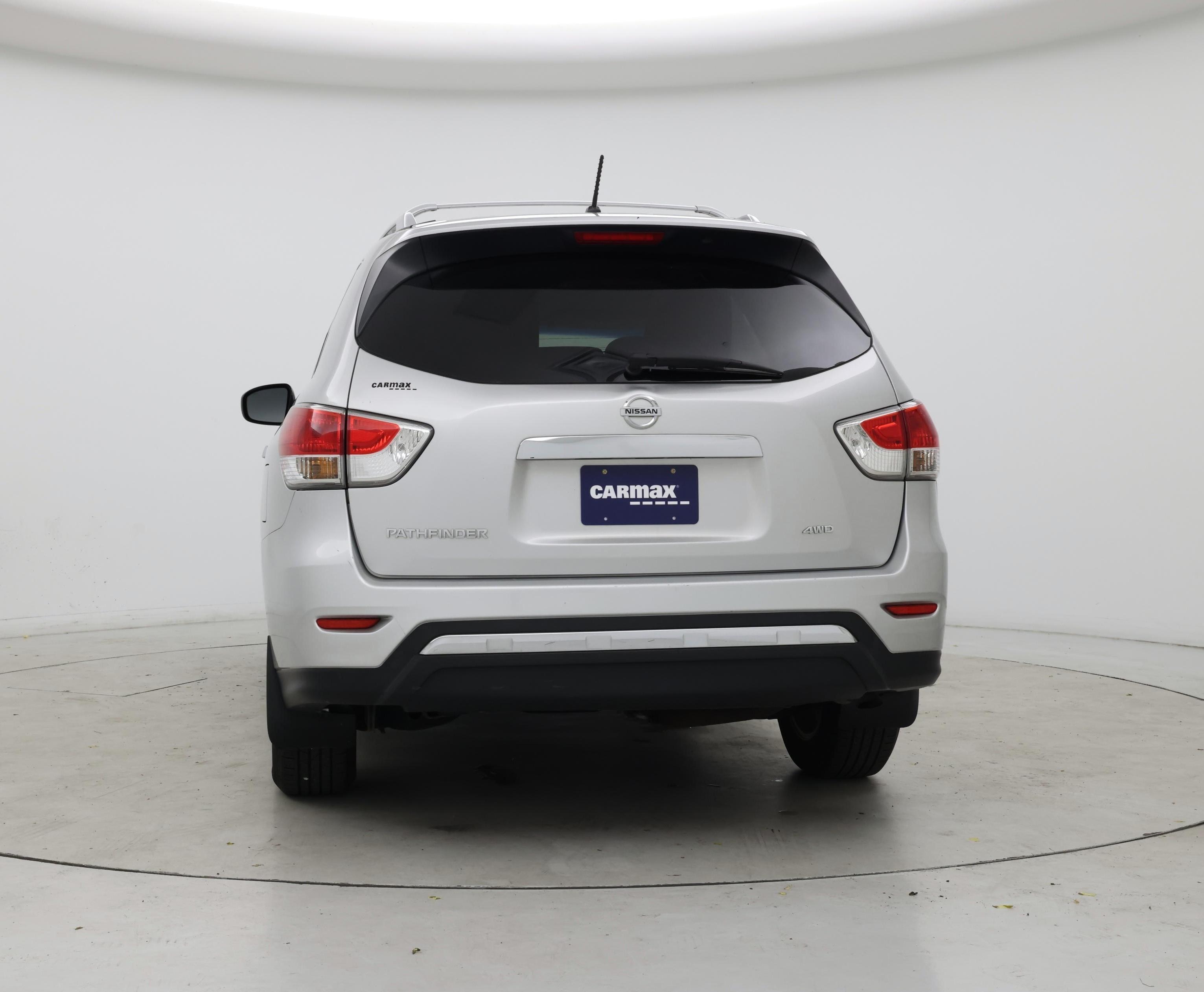 Thumbnail: 2015 Nissan Pathfinder - 6