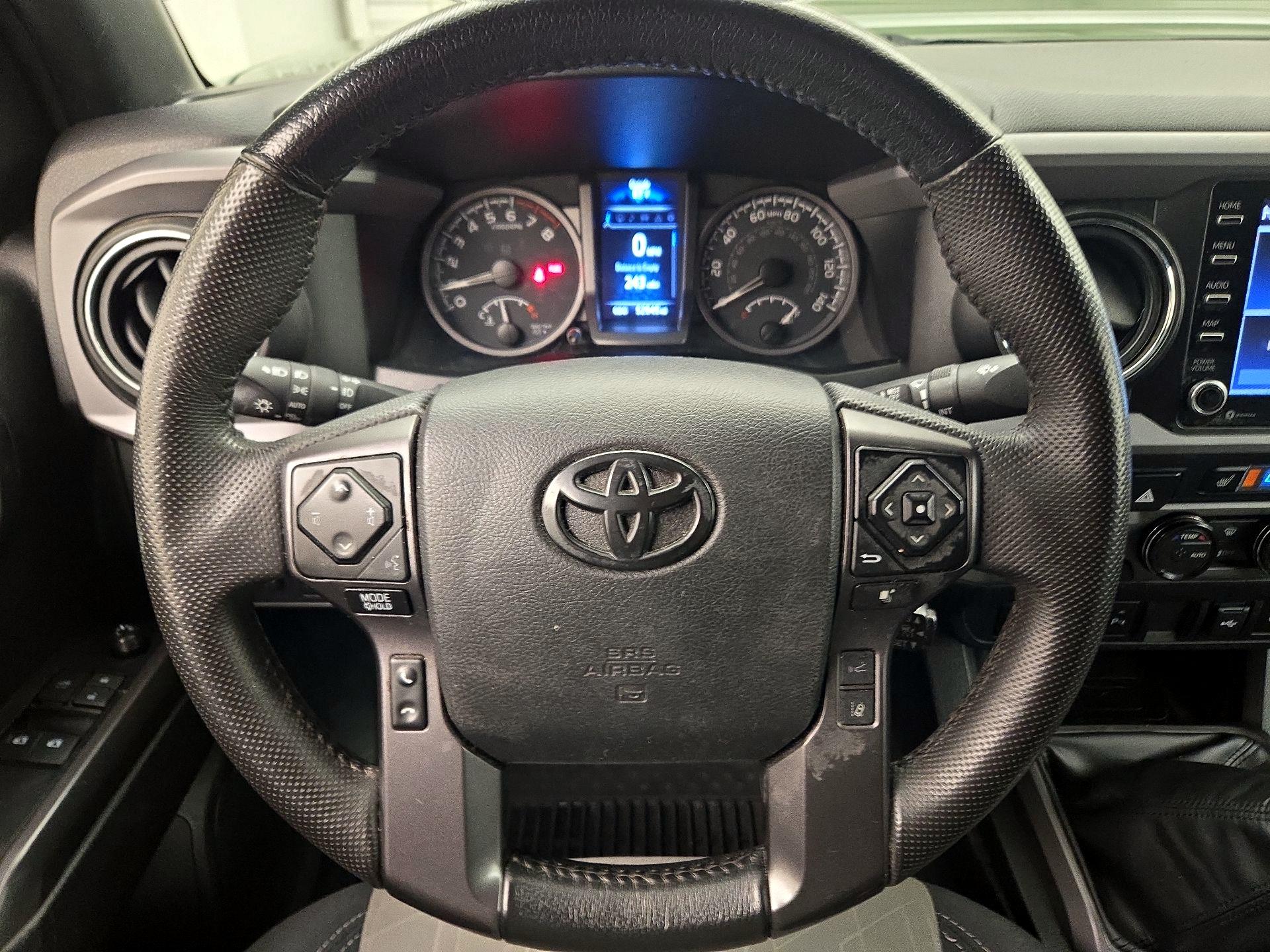 Thumbnail: 2022 Toyota Tacoma - 10