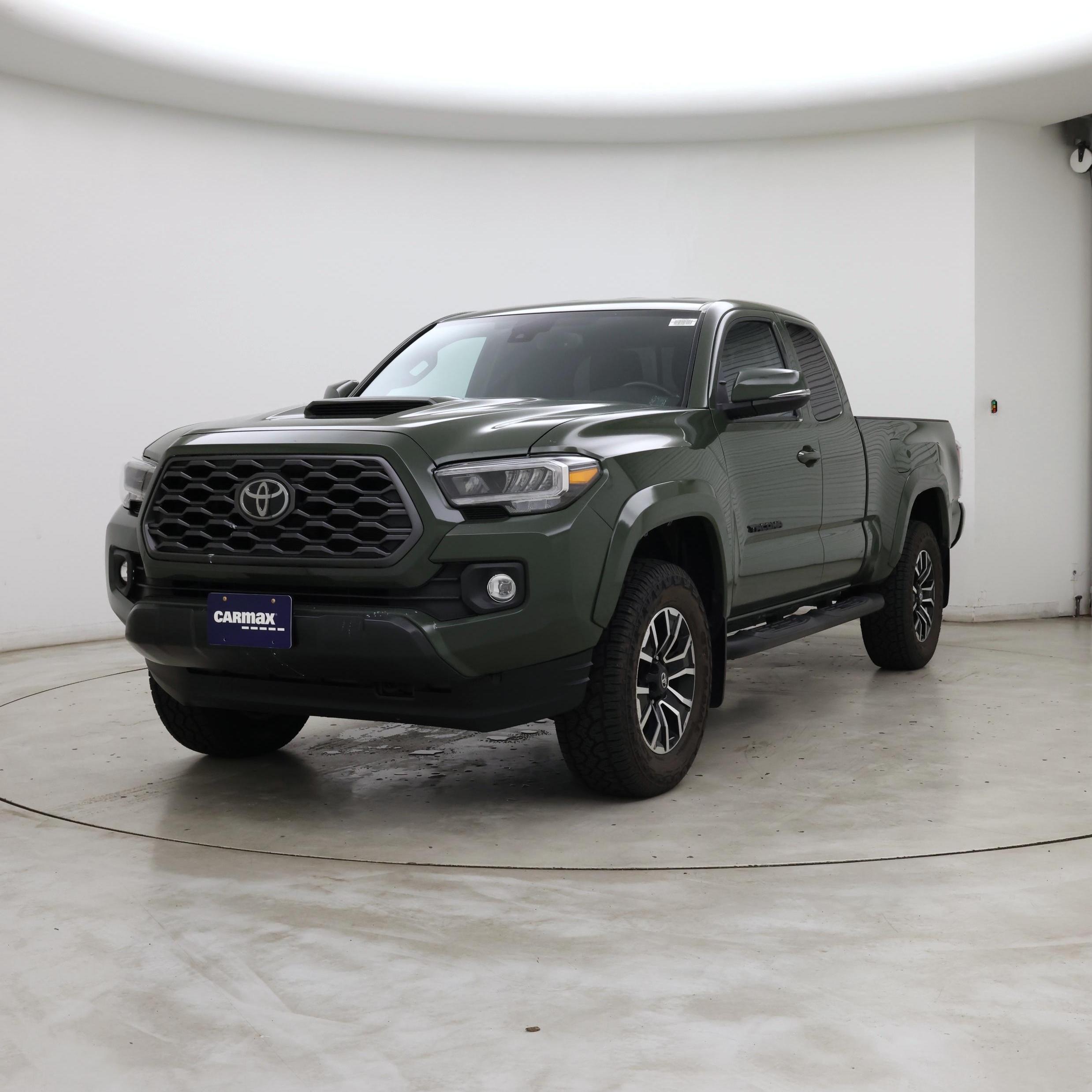 Thumbnail: 2022 Toyota Tacoma - 4