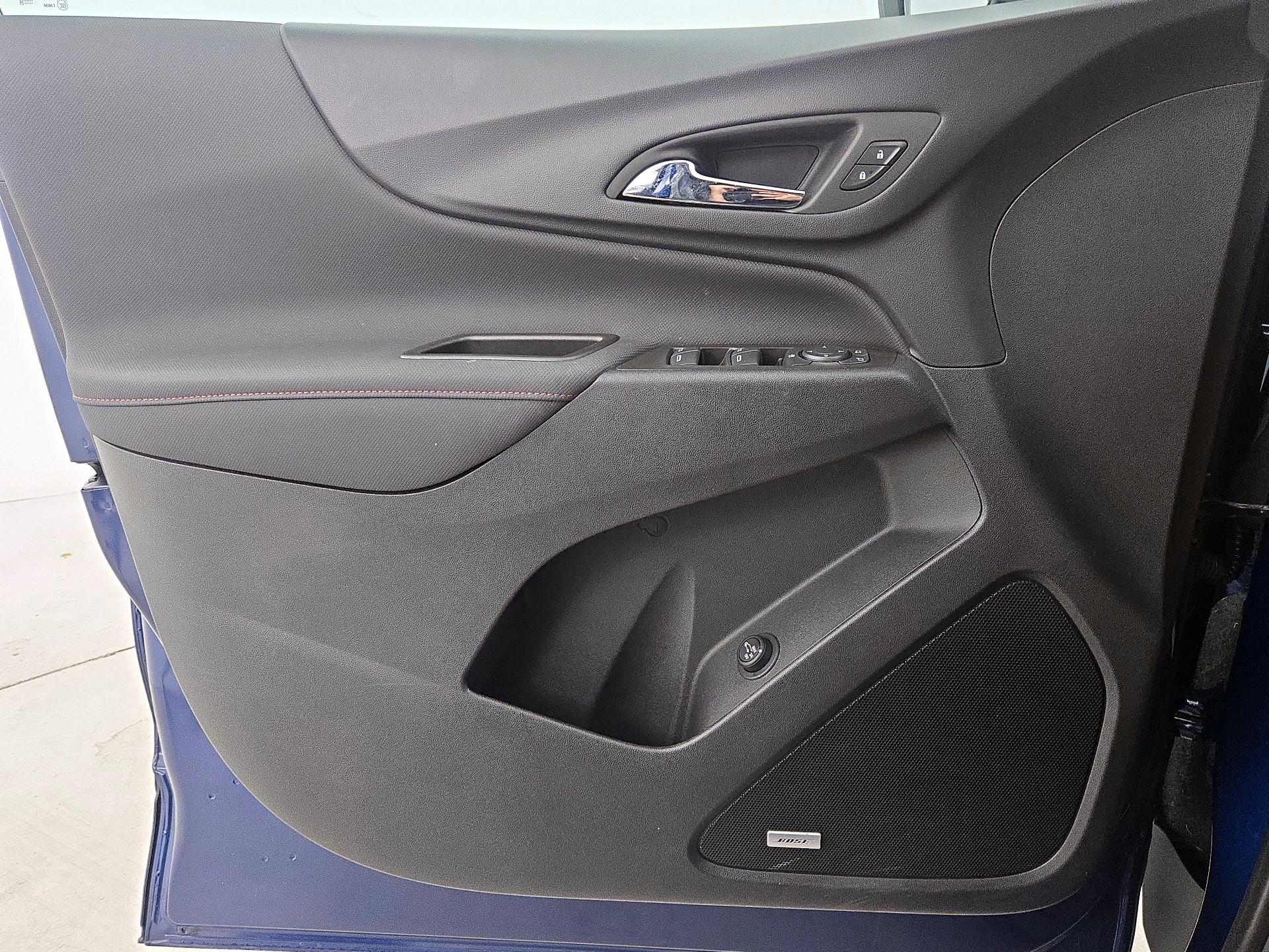Thumbnail: 2023 Chevrolet Equinox - 12