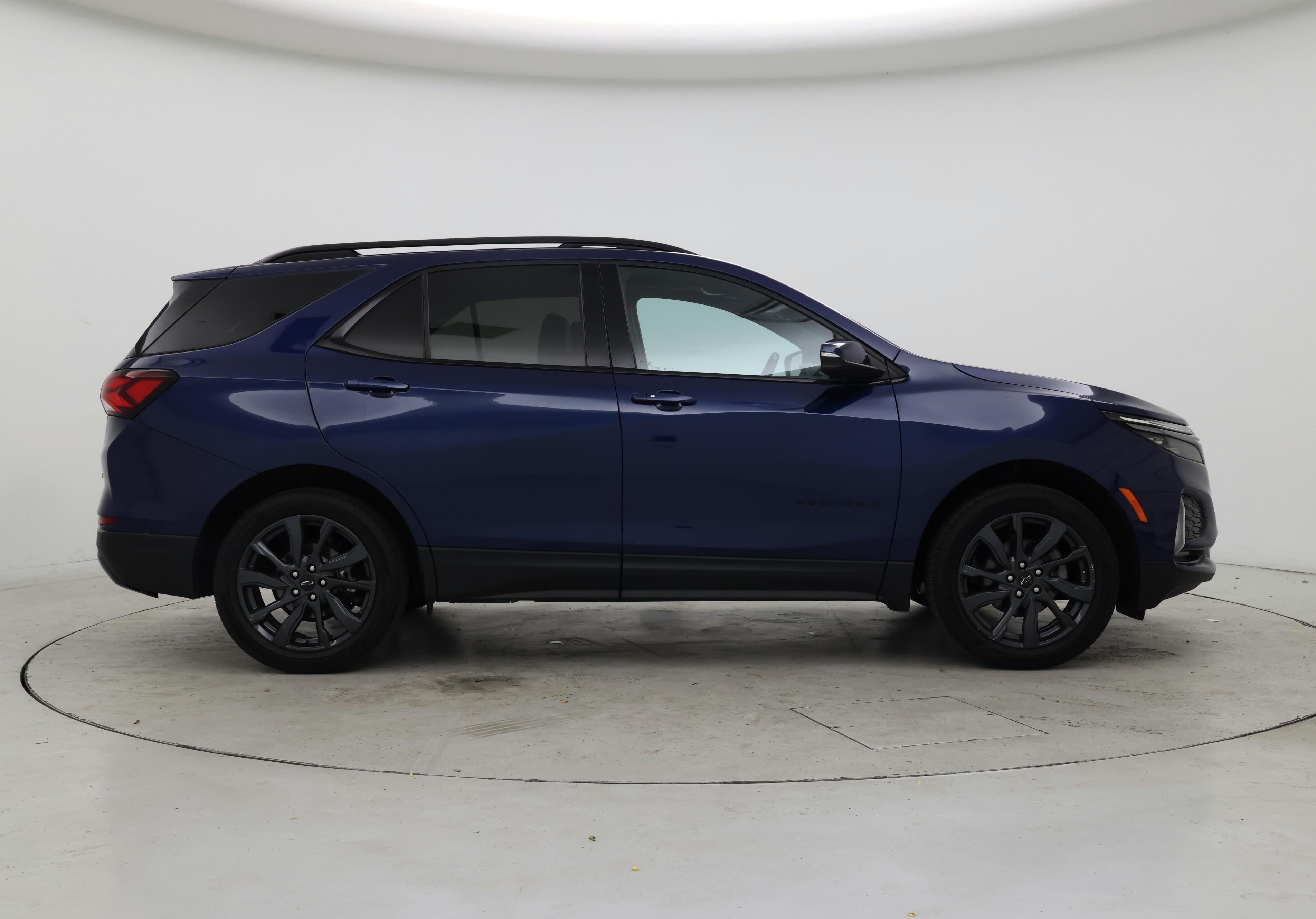 Thumbnail: 2023 Chevrolet Equinox - 7