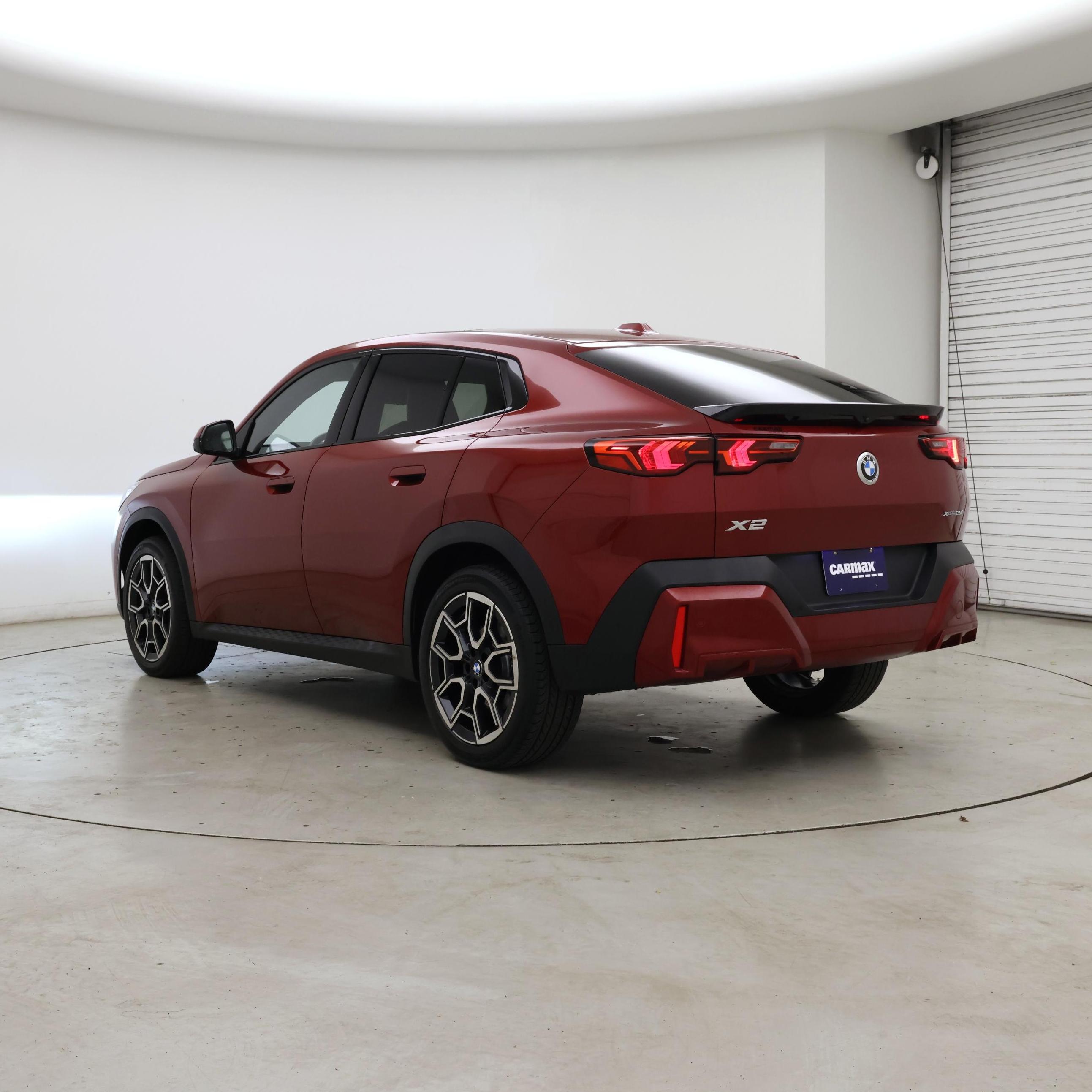 Thumbnail: 2025 BMW X2 - 2