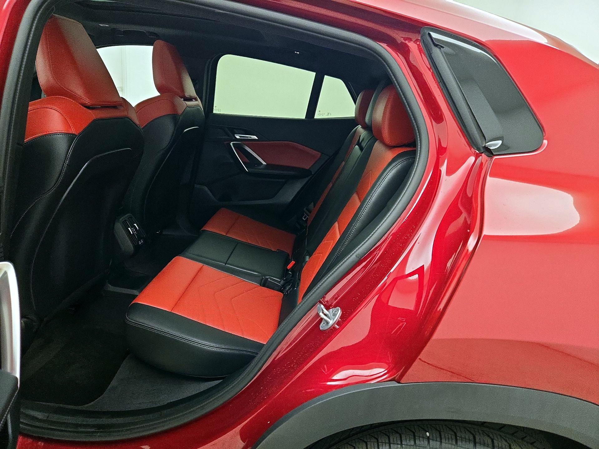 Thumbnail: 2025 BMW X2 - 20