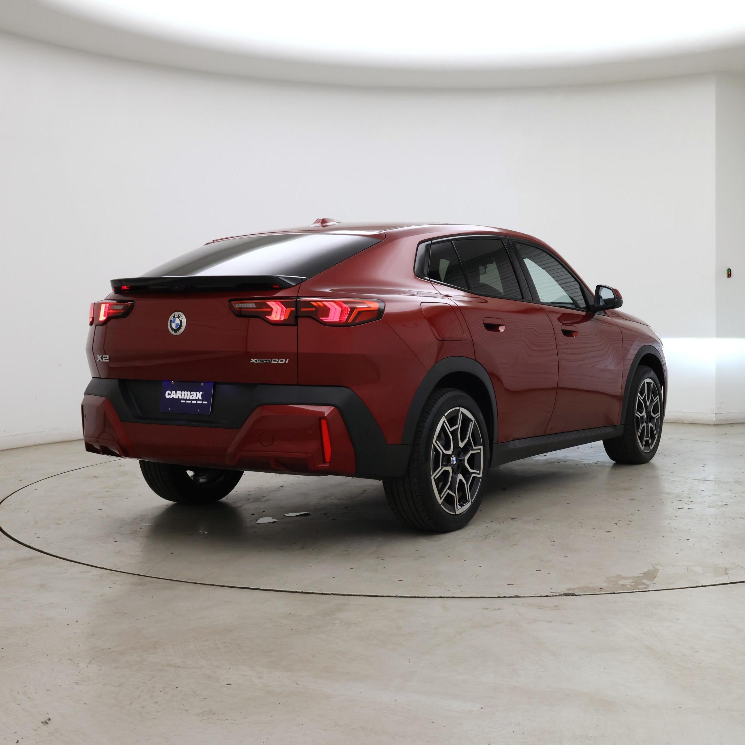 Thumbnail: 2025 BMW X2 - 8