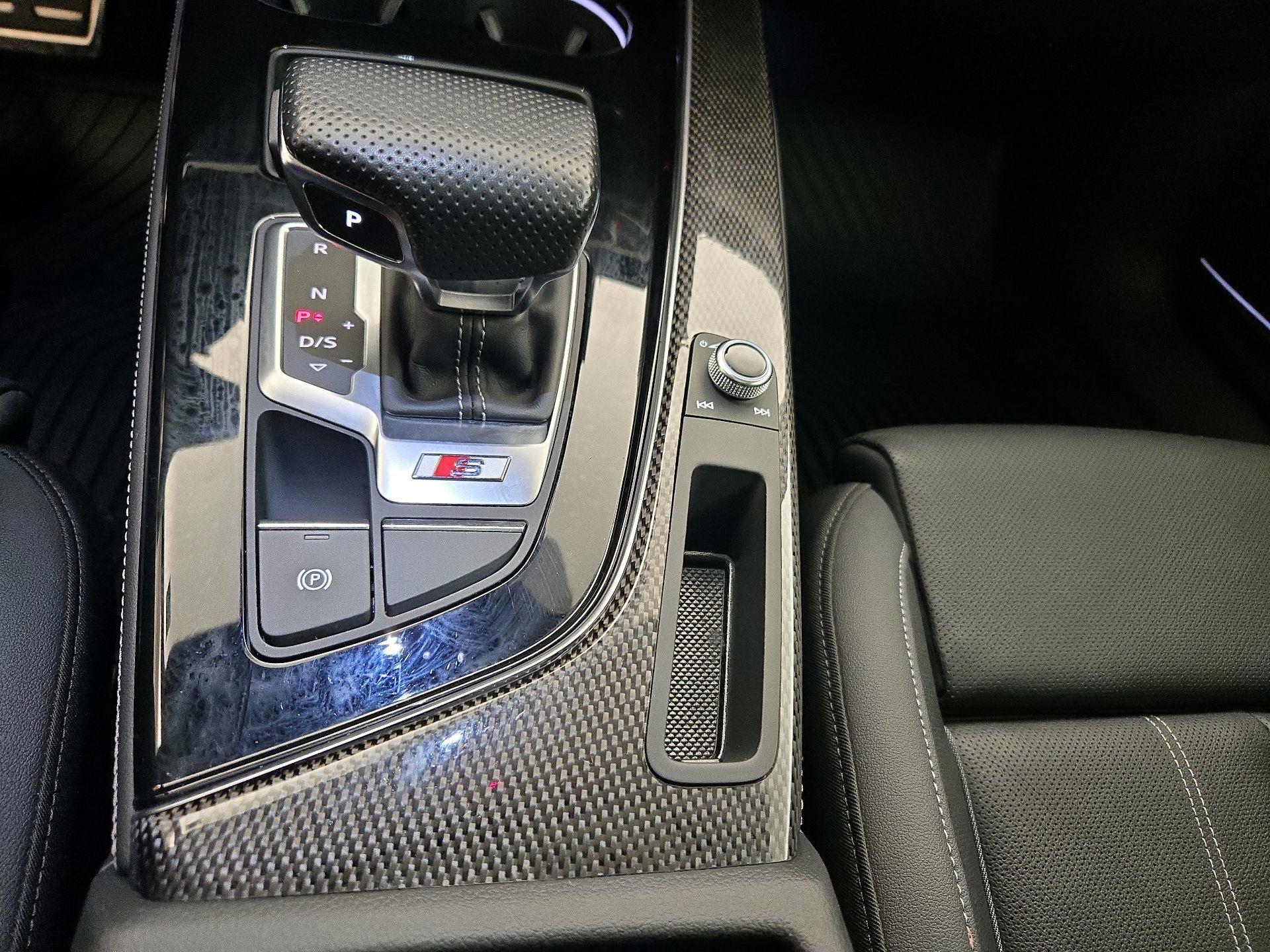 Thumbnail: 2024 Audi S5 - 17