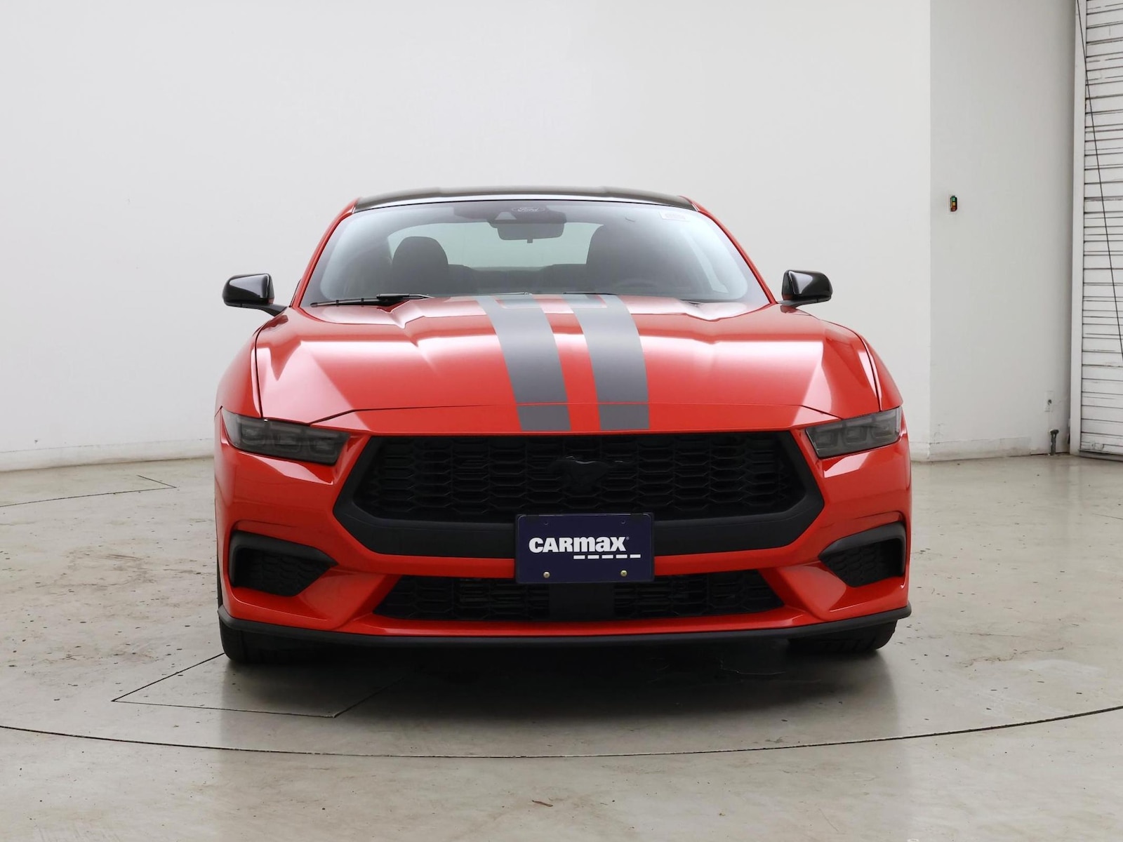 2025 Ford Mustang EcoBoost - Photo 6