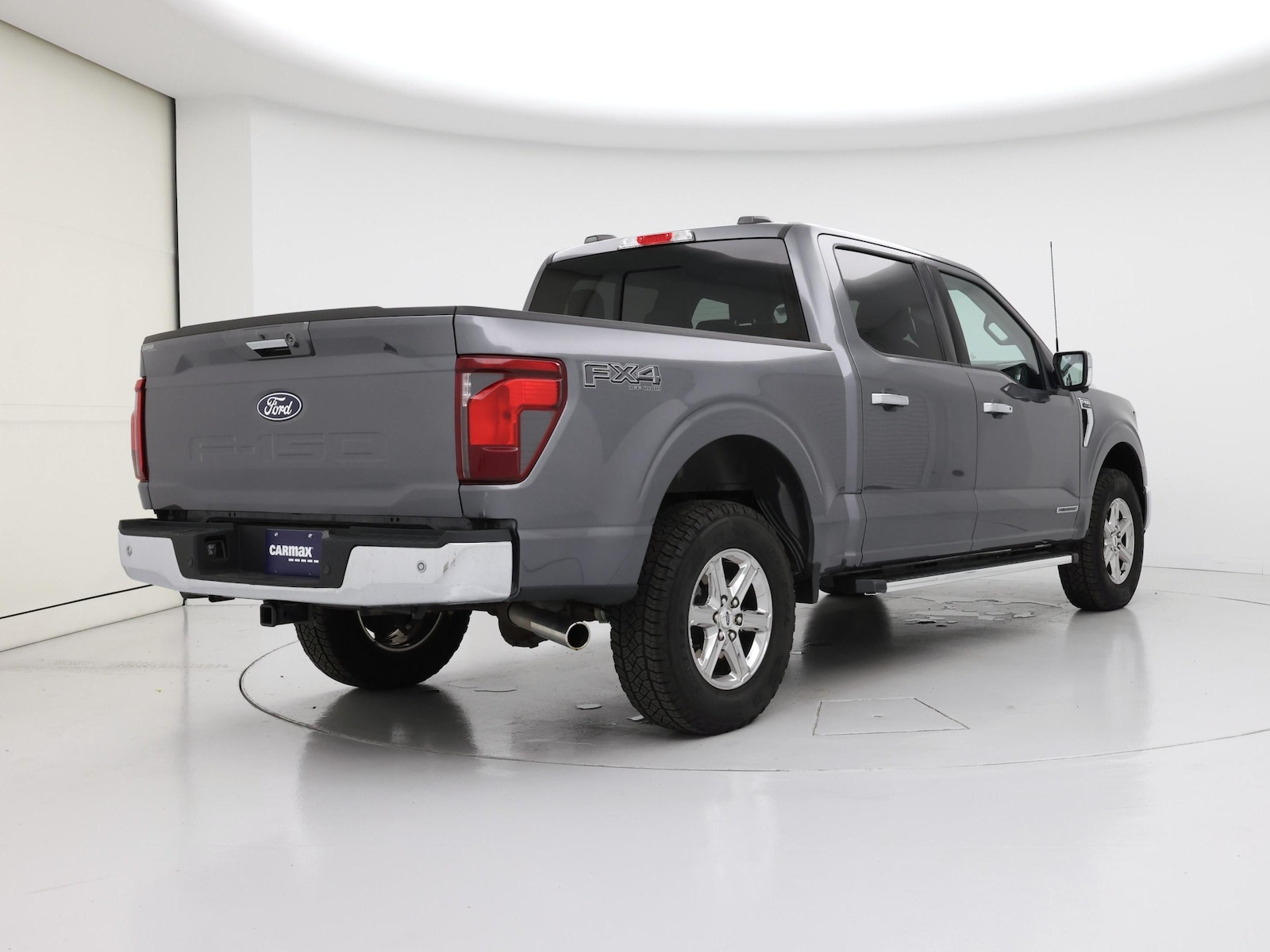 2024 Ford F-150 XLT - Photo 9