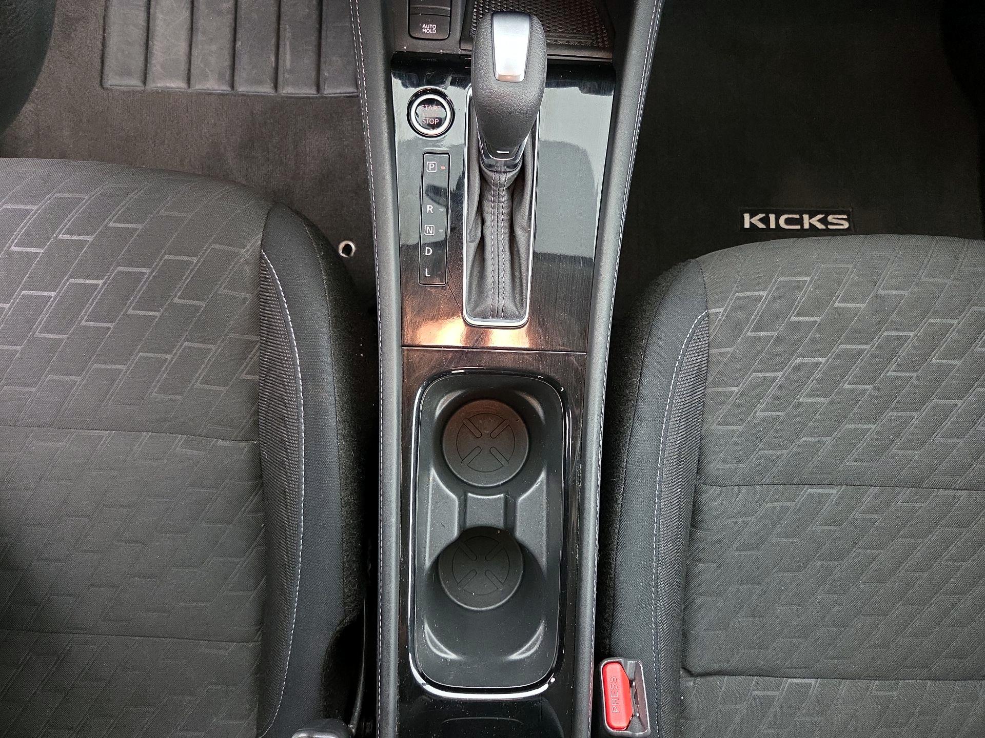 Thumbnail: 2023 Nissan Kicks - 17
