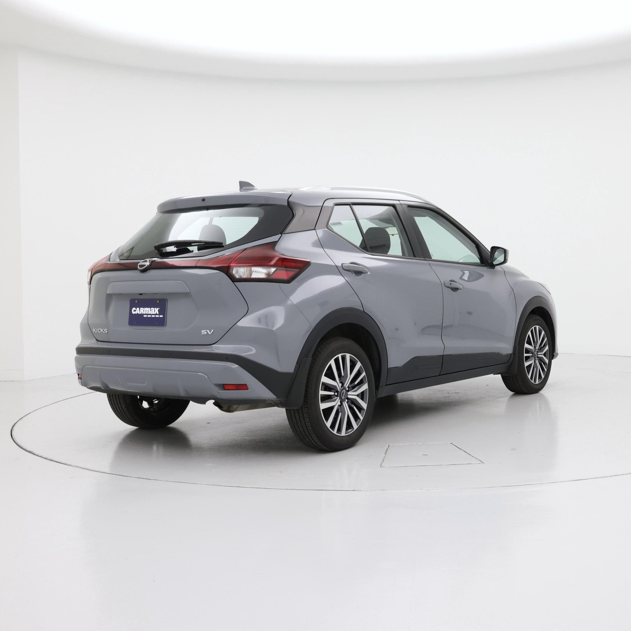 Thumbnail: 2023 Nissan Kicks - 8