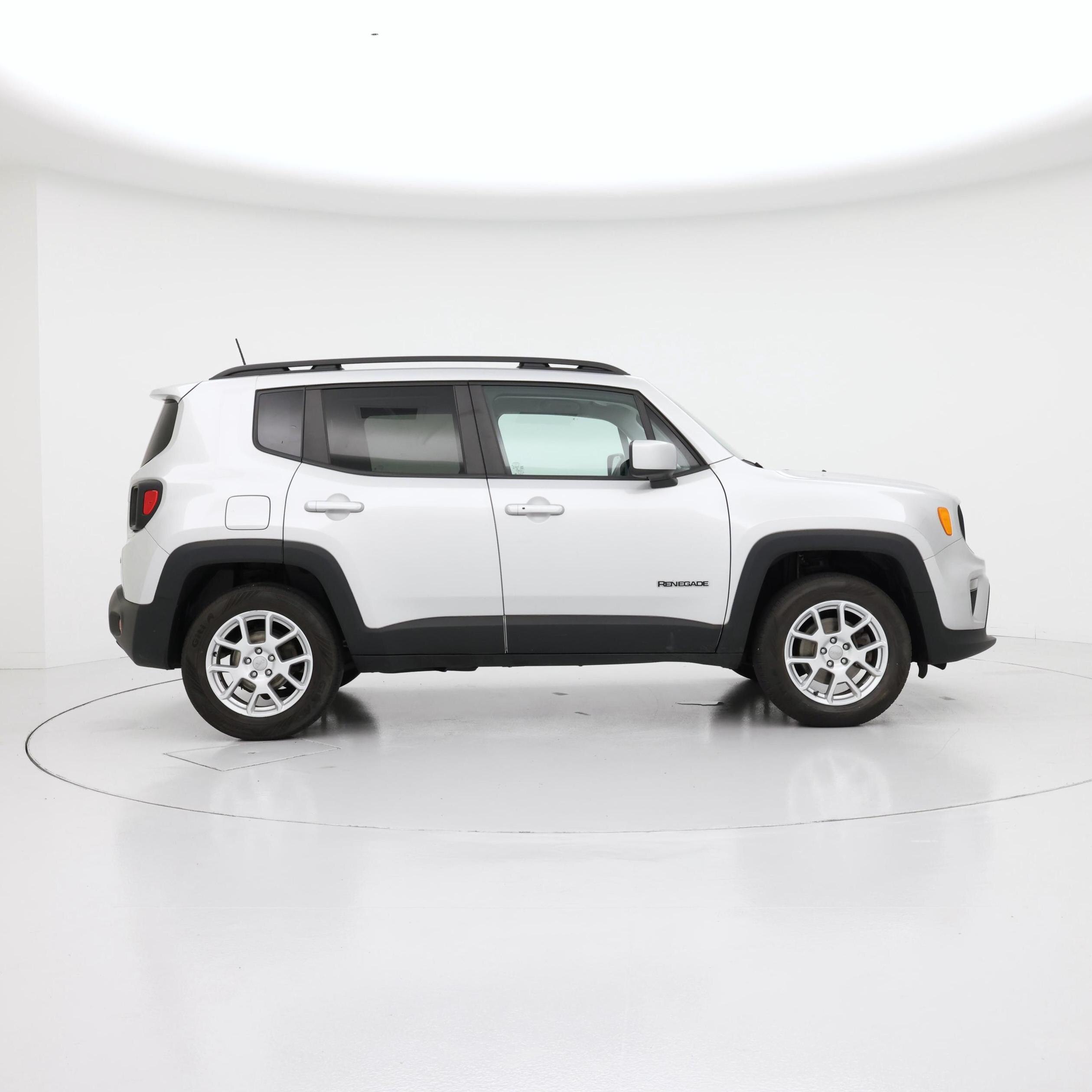 Thumbnail: 2021 Jeep Renegade - 7