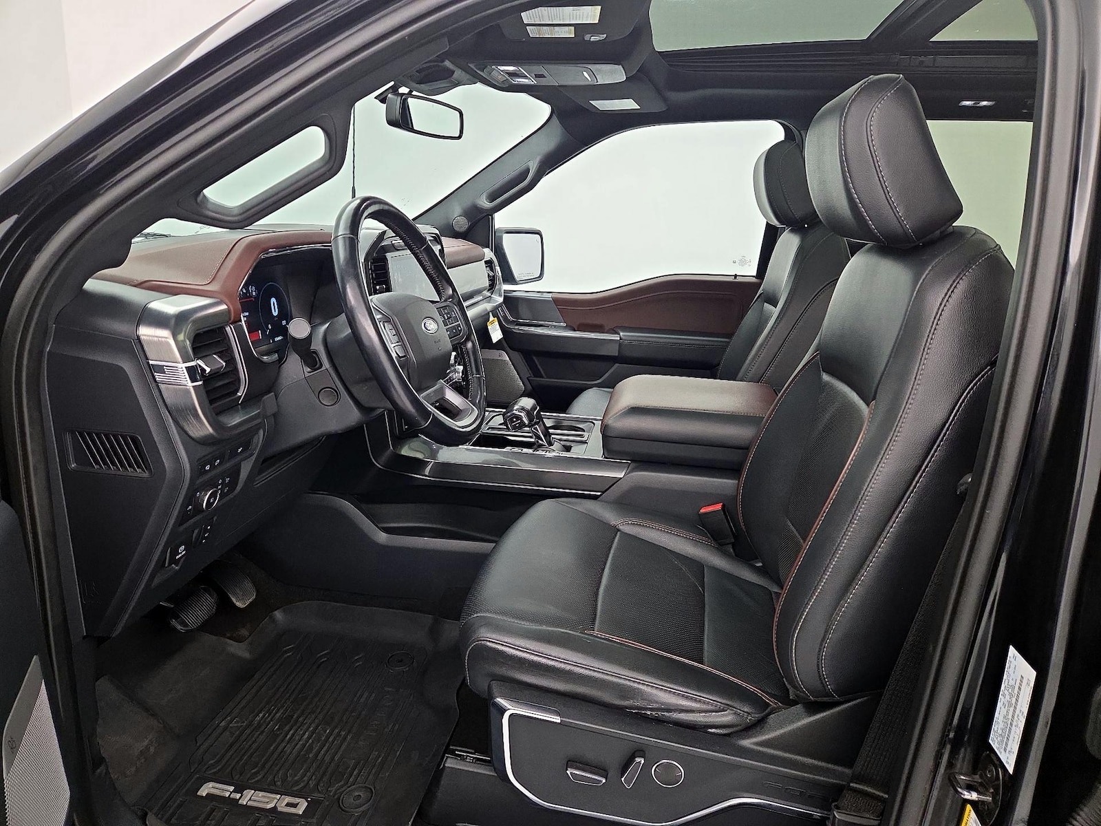 2022 Ford F-150 Lariat - Photo 12