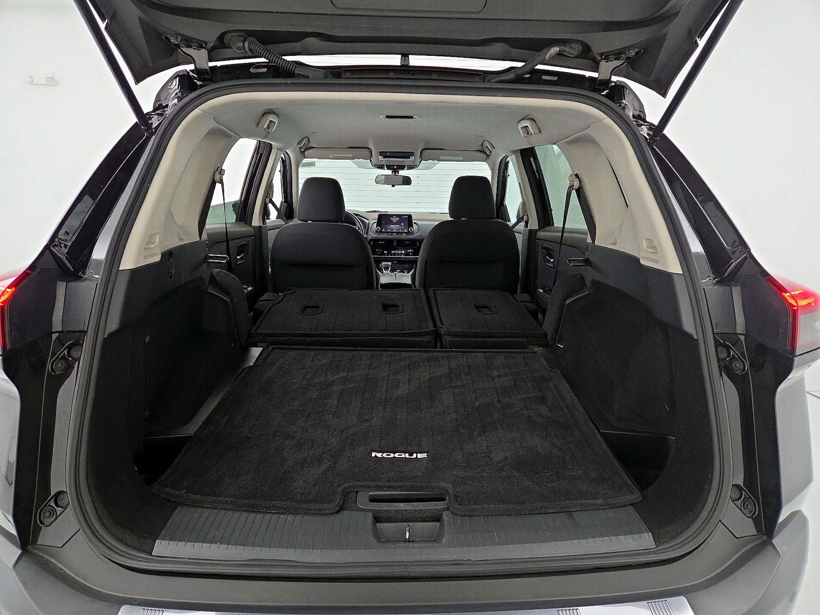 2022 Nissan Rogue SV - Photo 22