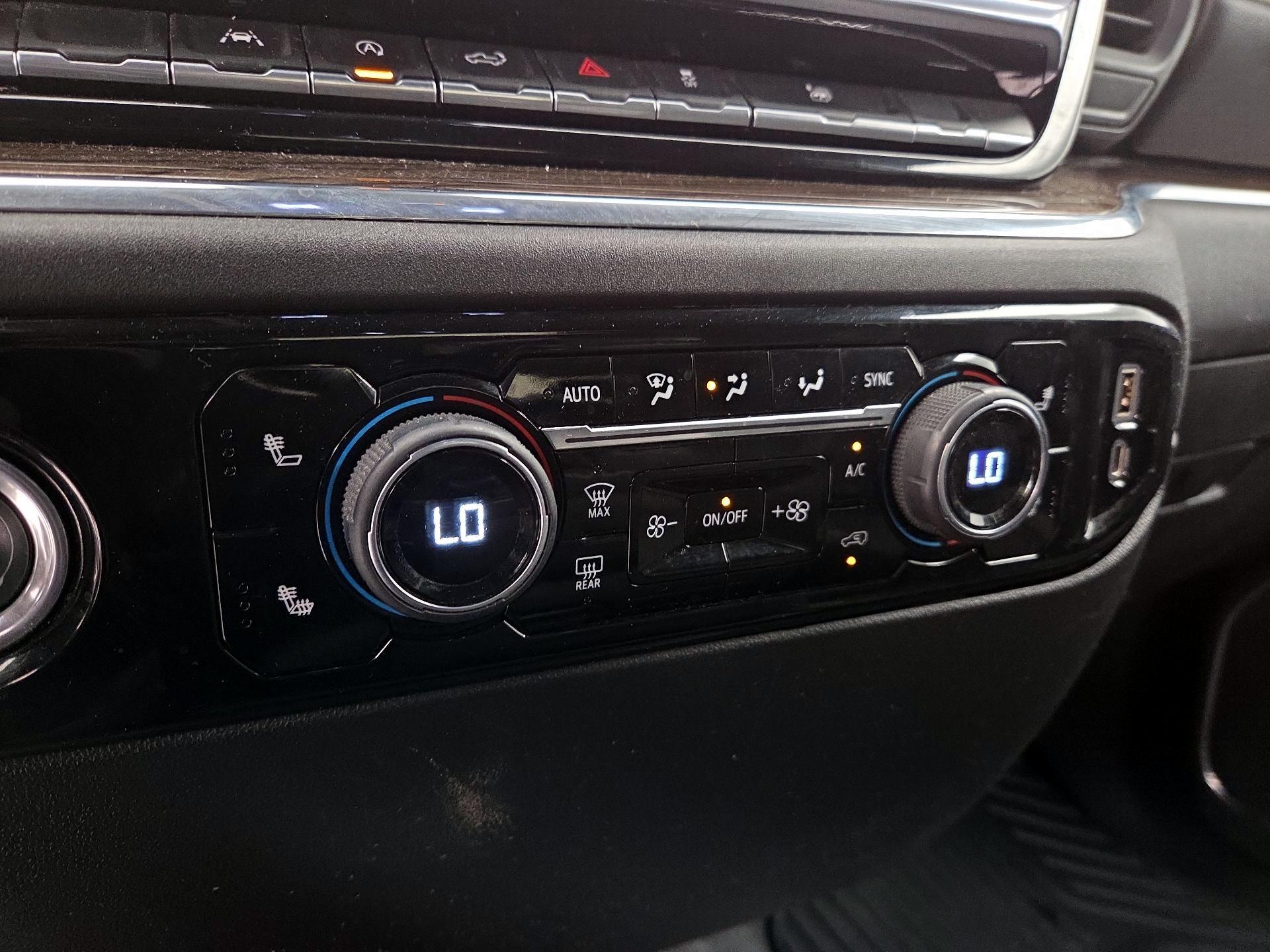 Thumbnail: 2023 Chevrolet Silverado 1500 - 16