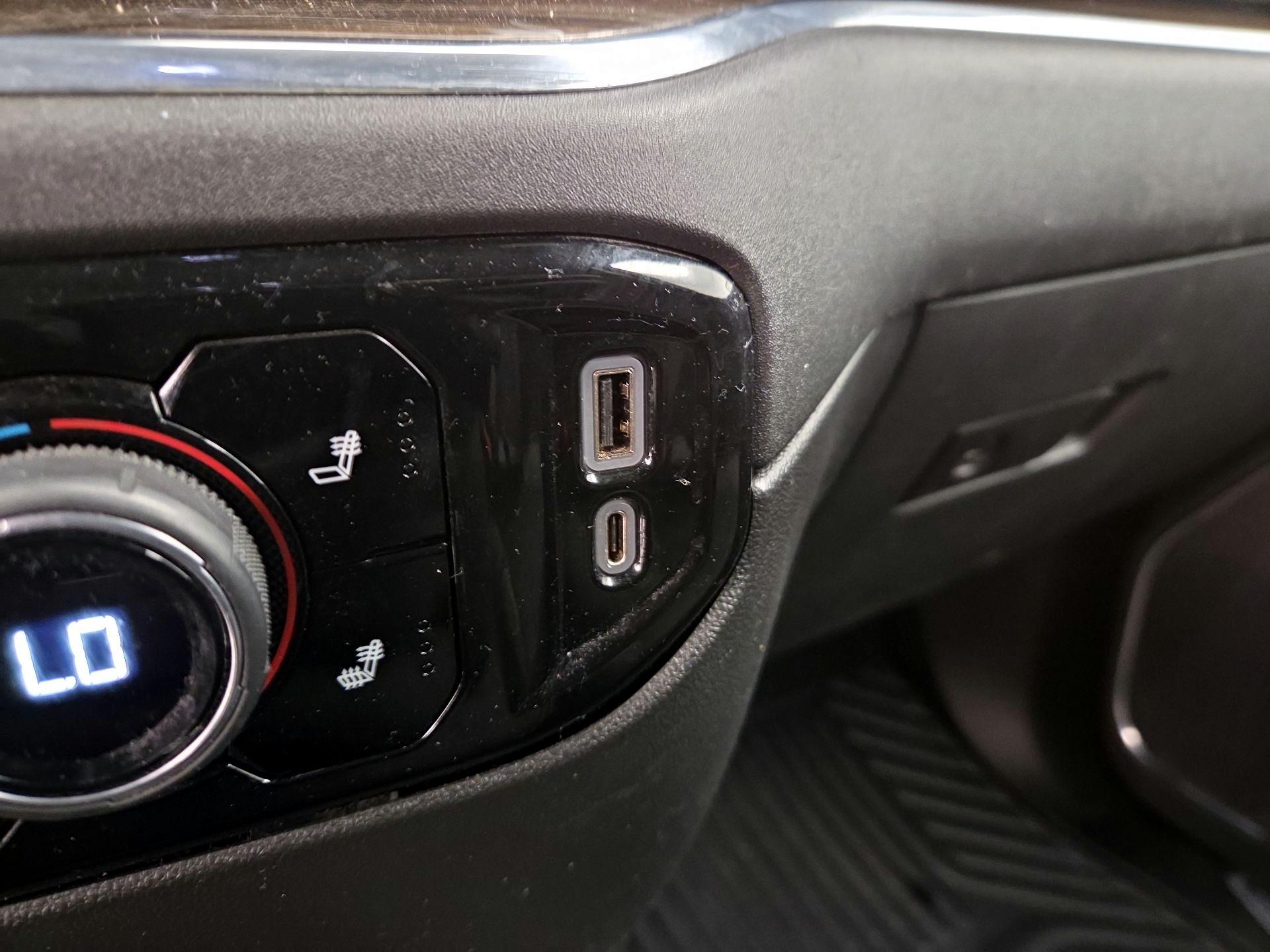 Thumbnail: 2023 Chevrolet Silverado 1500 - 18