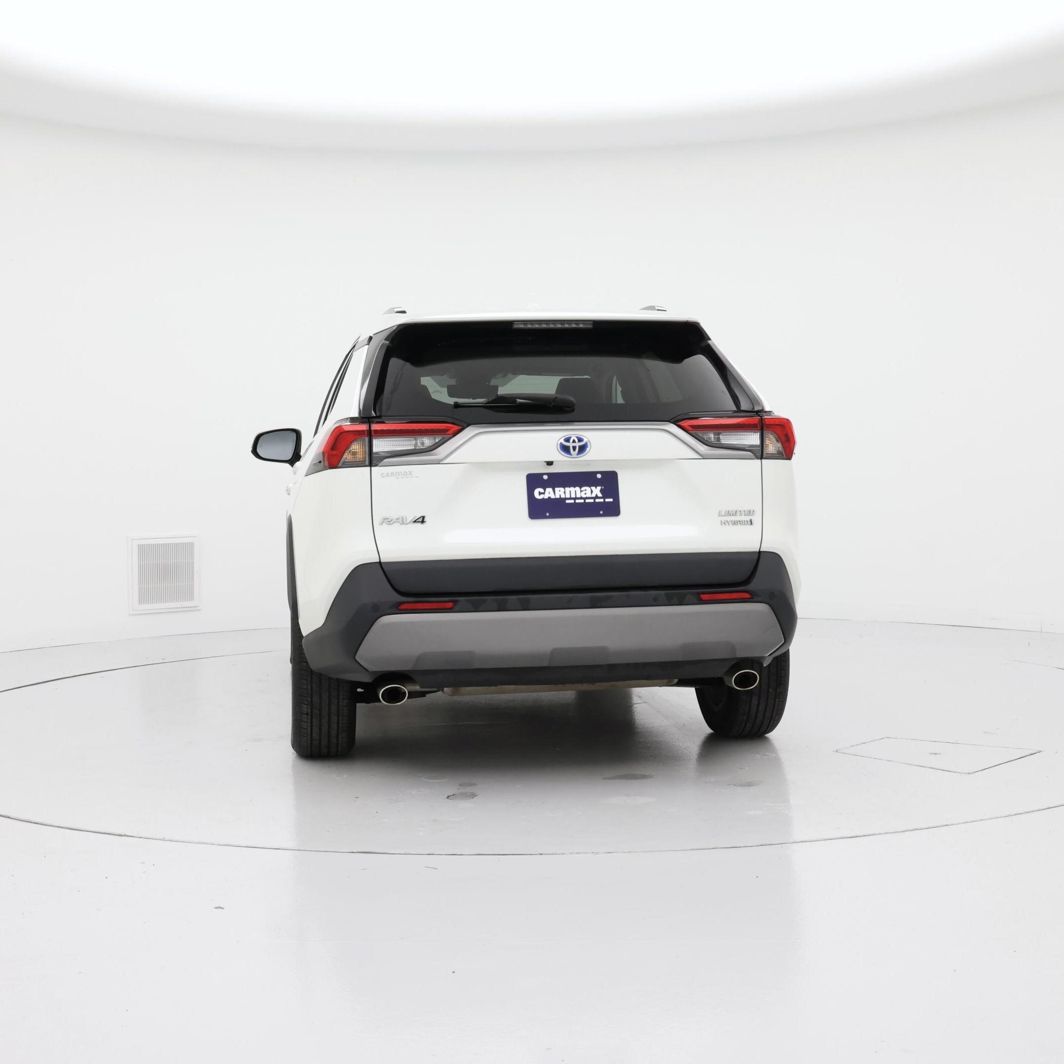 Thumbnail: 2021 Toyota RAV4 - 6