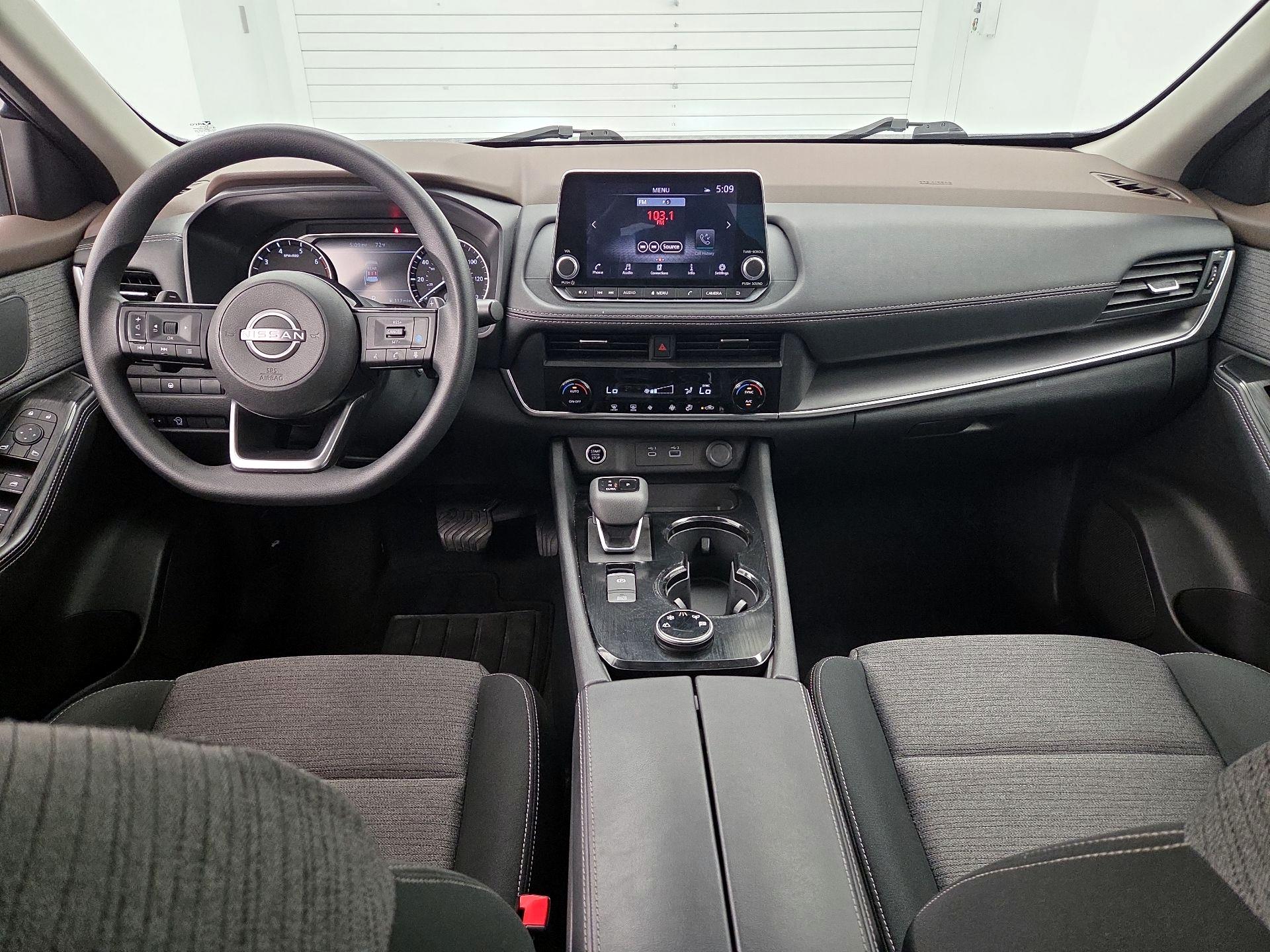 Thumbnail: 2023 Nissan Rogue - 9