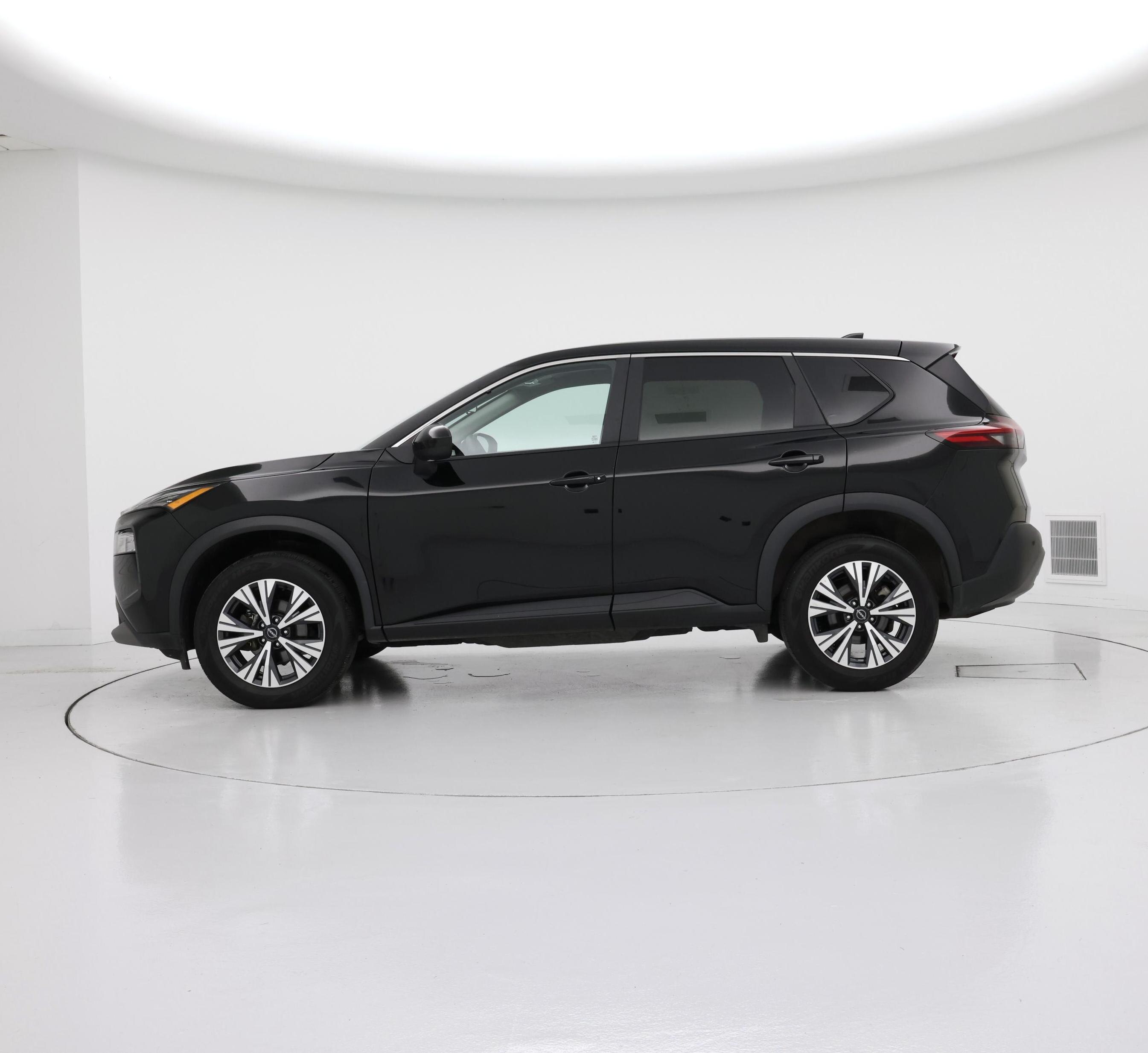Thumbnail: 2023 Nissan Rogue - 3