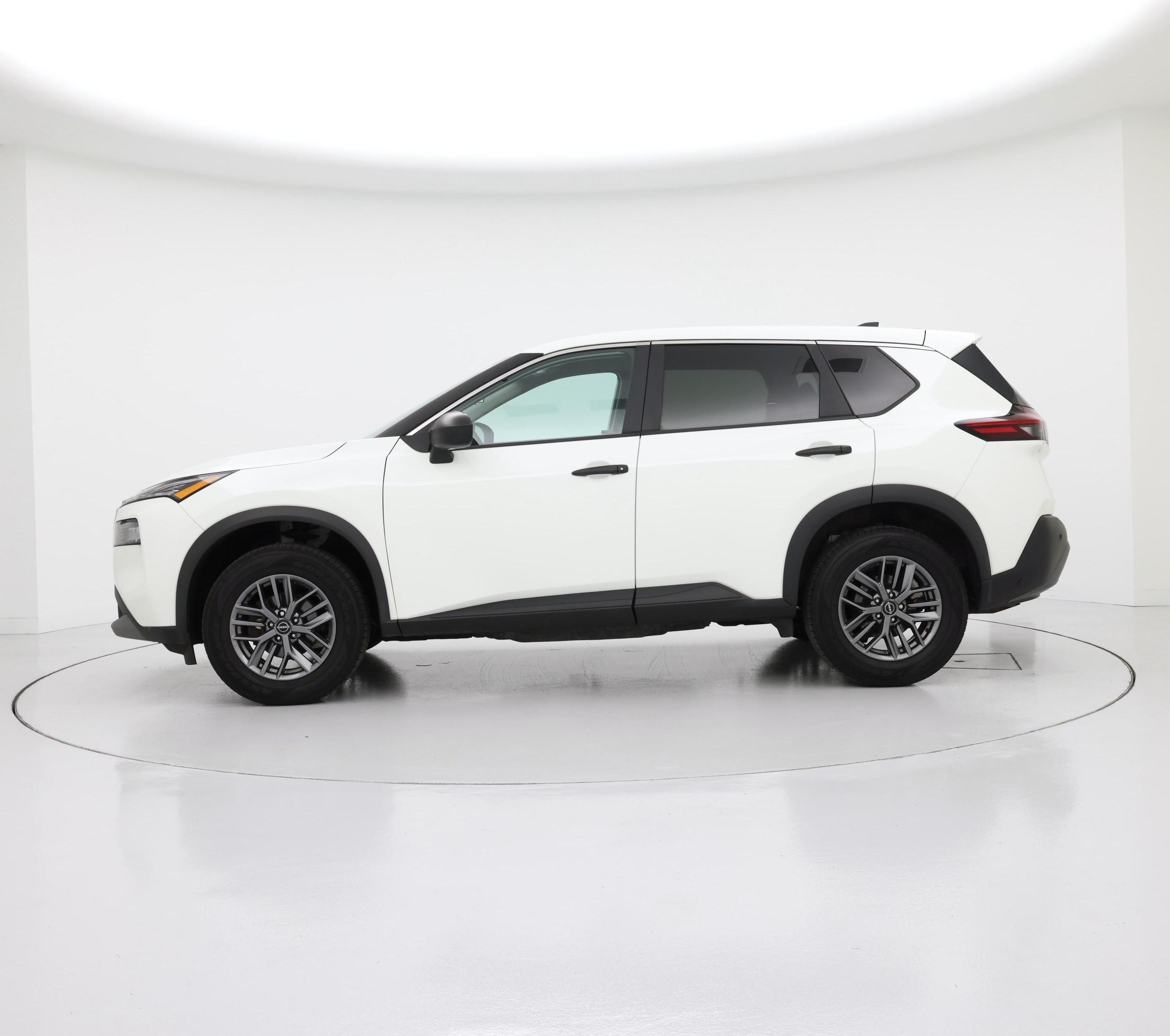 Thumbnail: 2023 Nissan Rogue - 3