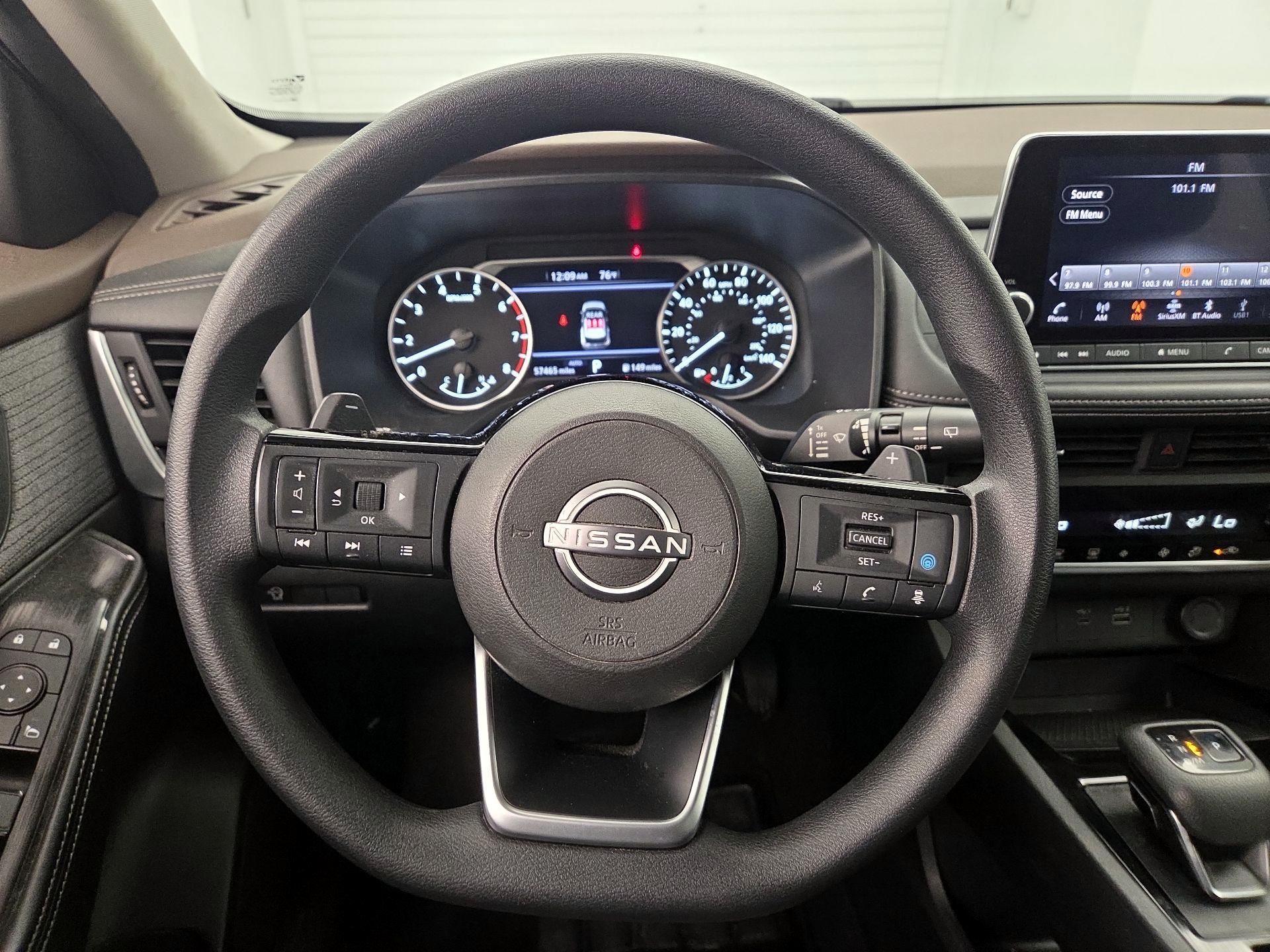 Thumbnail: 2023 Nissan Rogue - 10