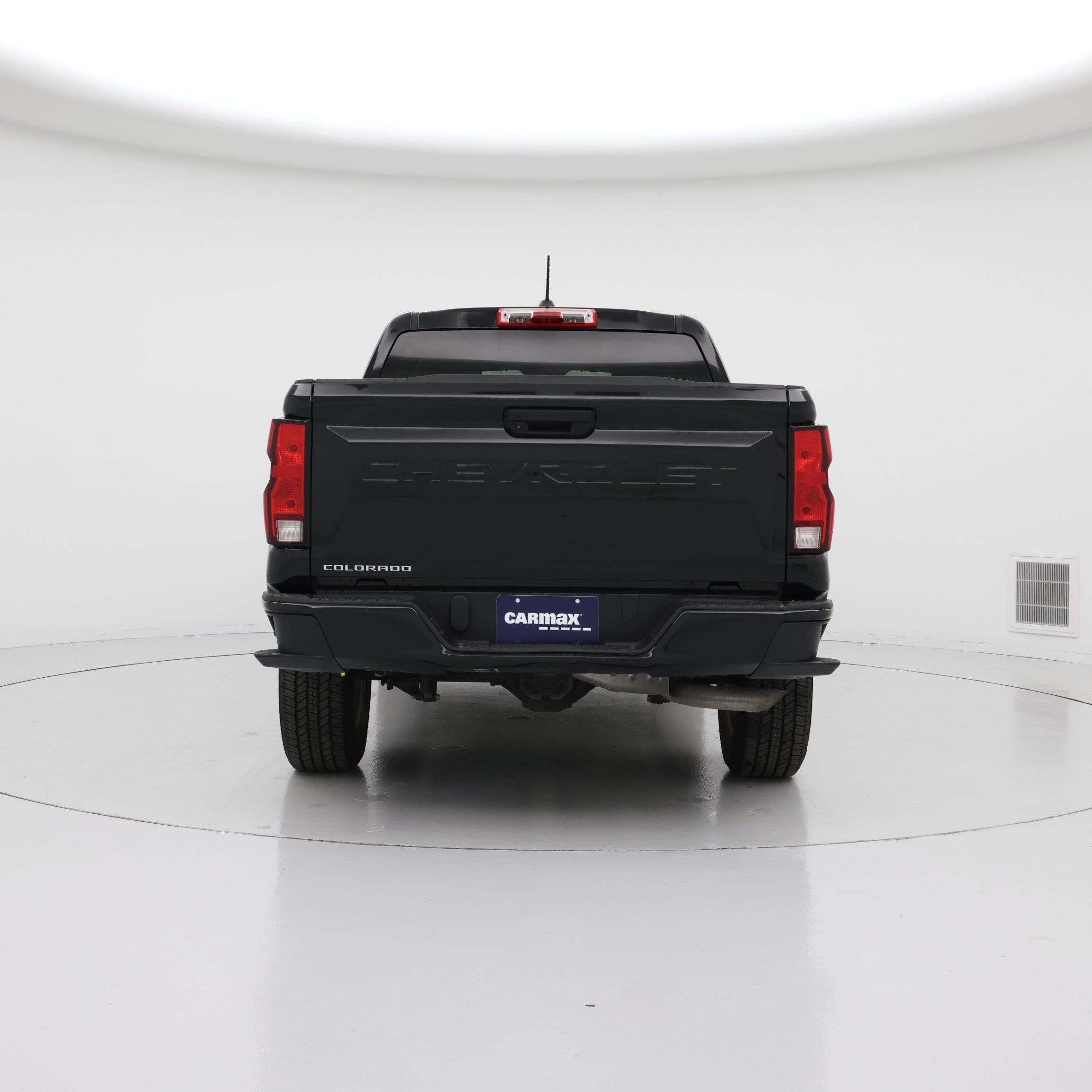 Thumbnail: 2023 Chevrolet Colorado - 6