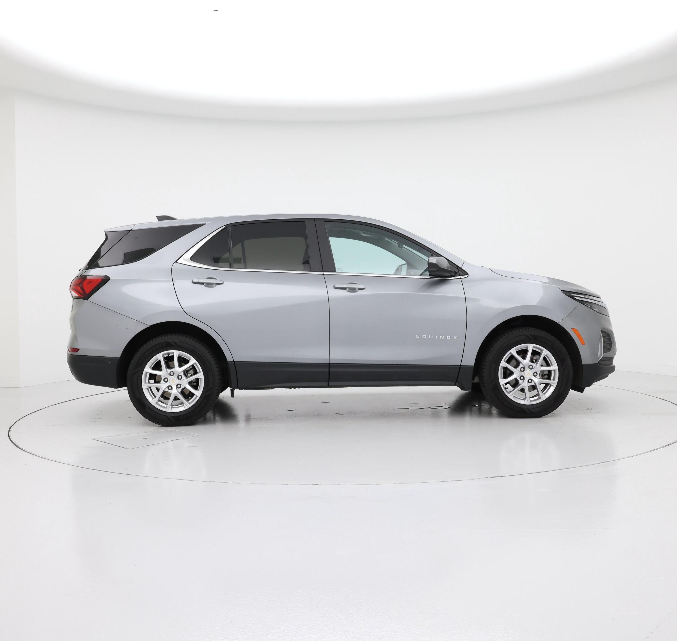 Thumbnail: 2023 Chevrolet Equinox - 7
