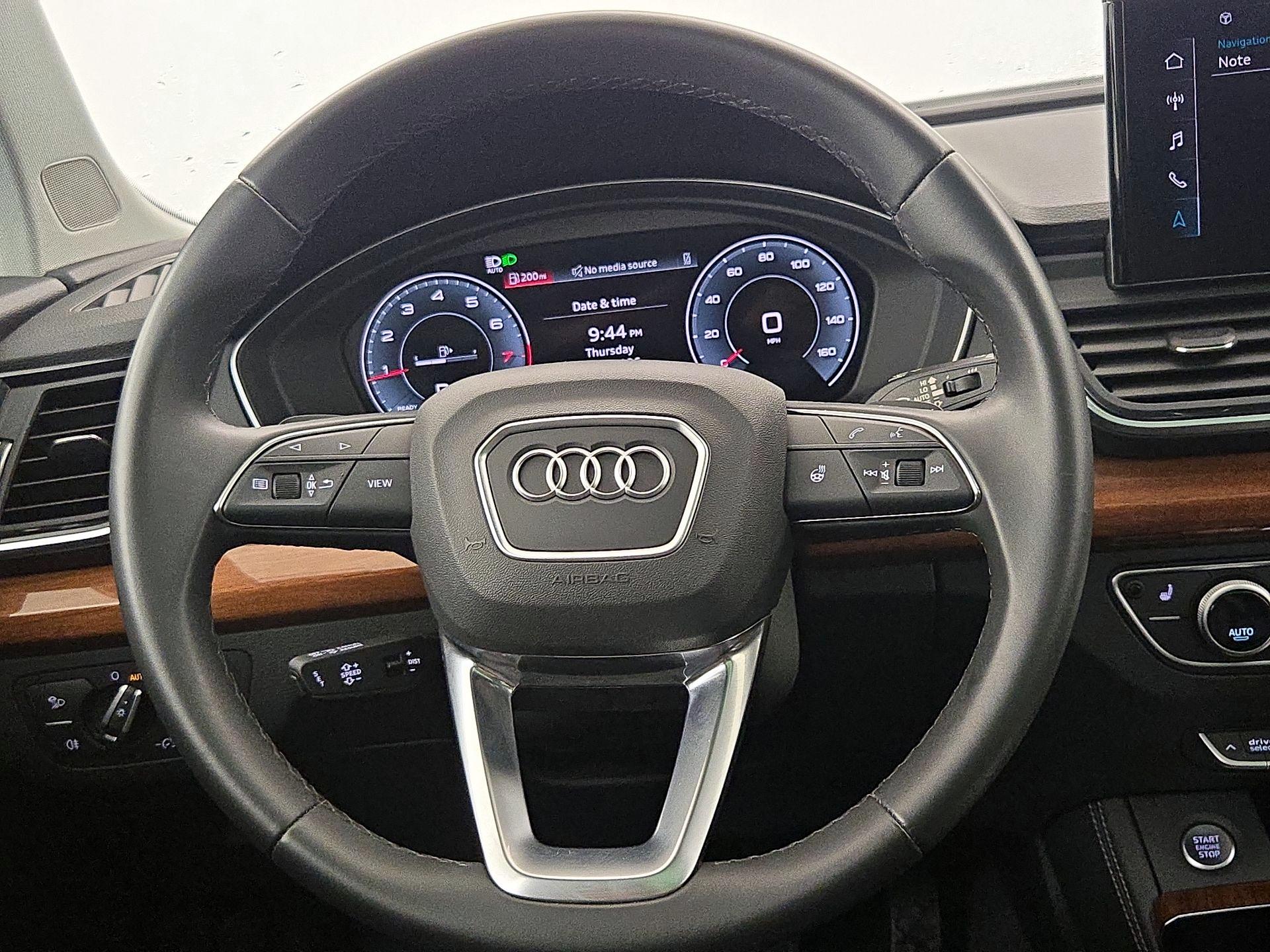 Thumbnail: 2023 Audi Q5 - 10