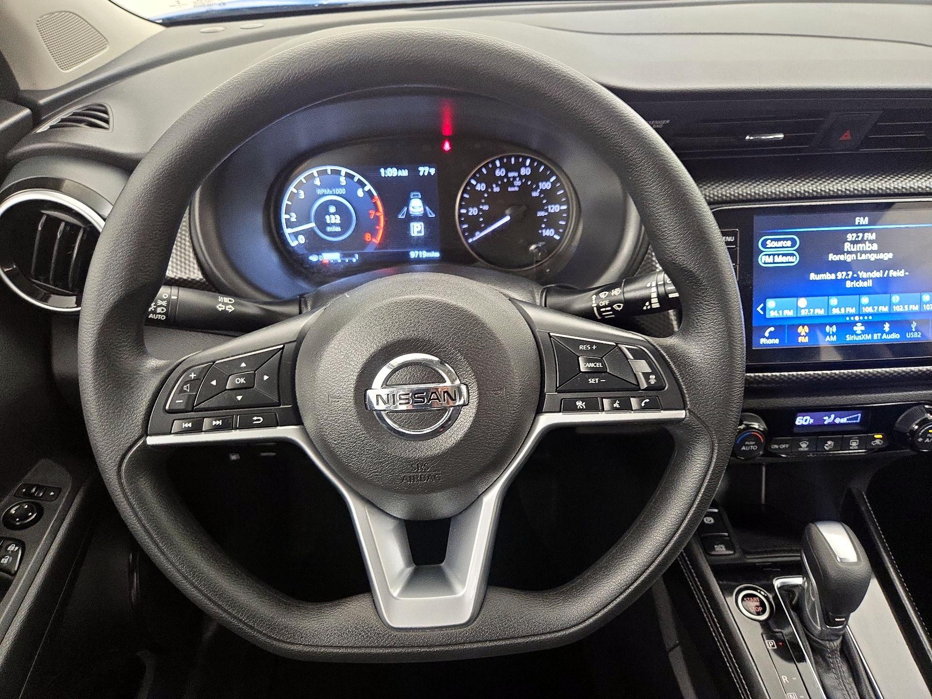 Thumbnail: 2021 Nissan Kicks - 10