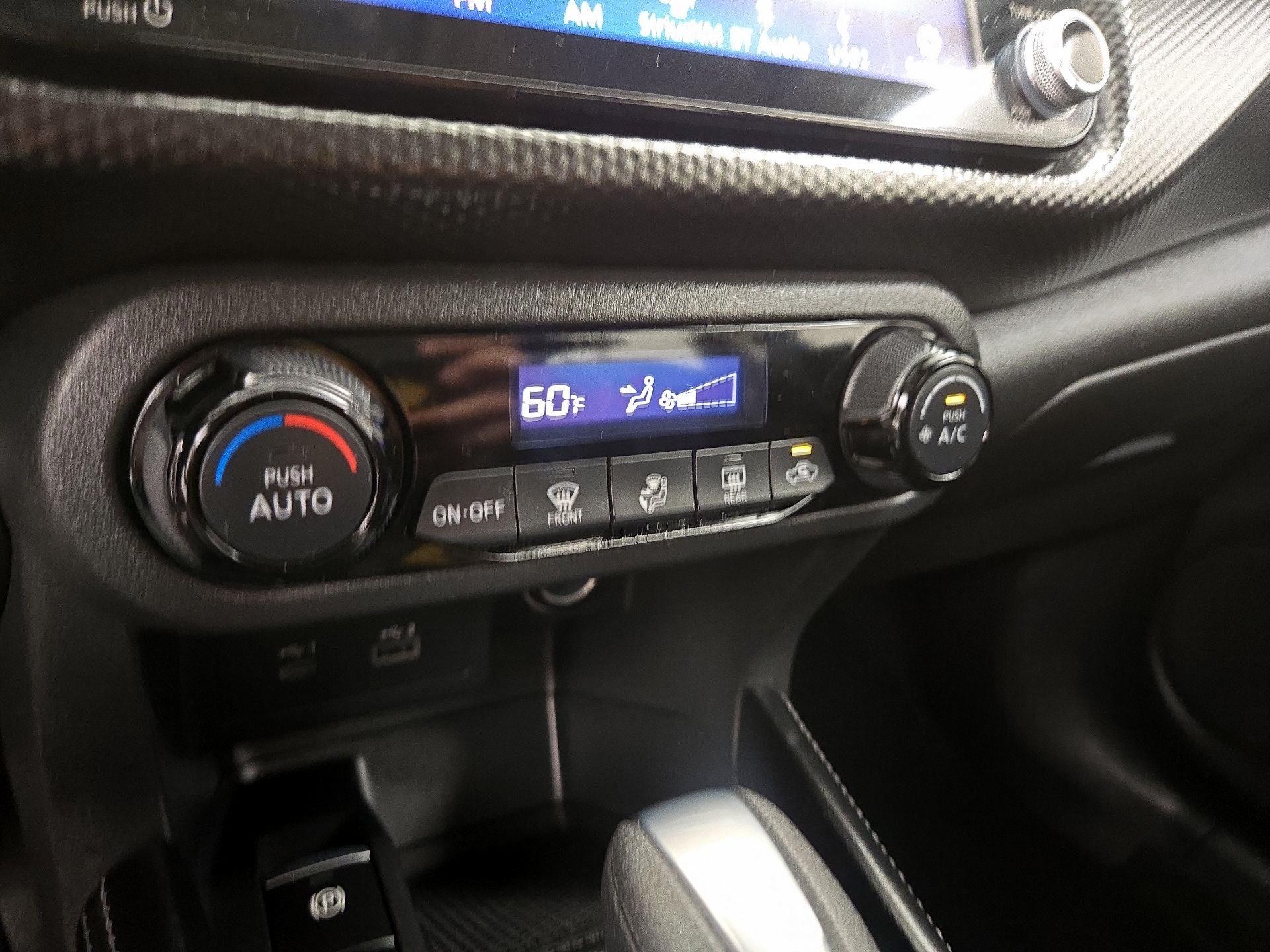 Thumbnail: 2021 Nissan Kicks - 15