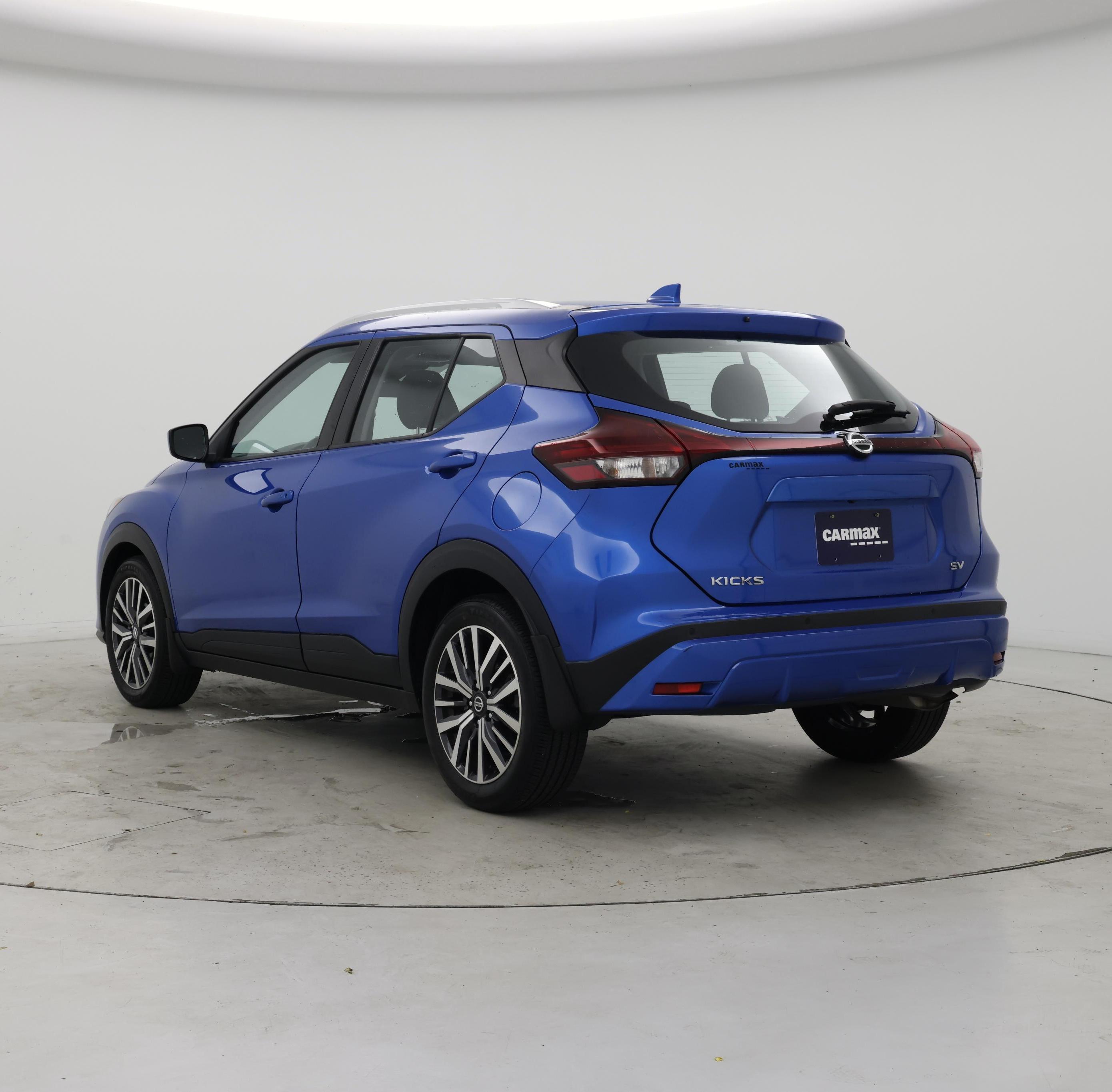 Thumbnail: 2021 Nissan Kicks - 2