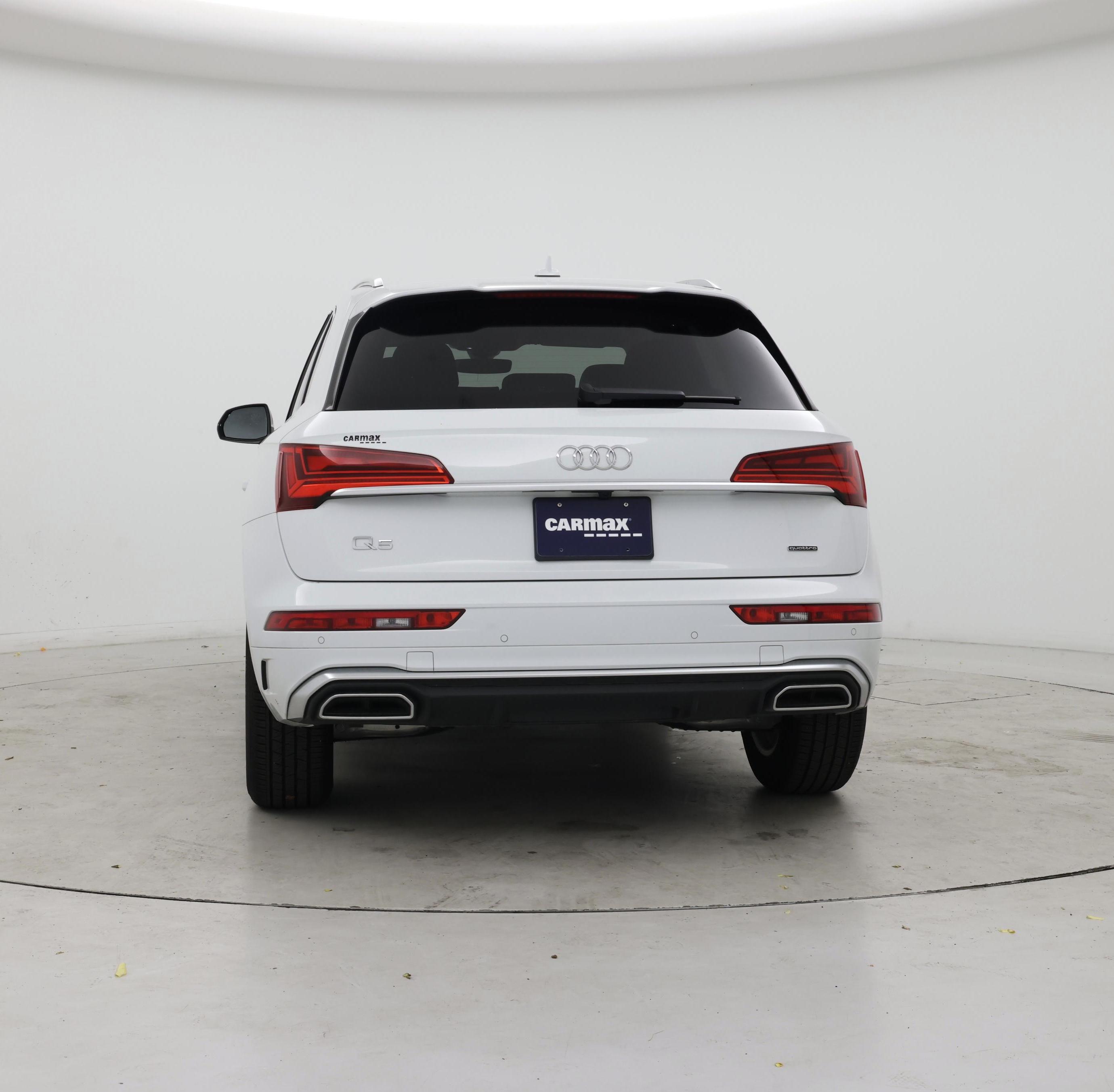 Thumbnail: 2023 Audi Q5 - 6