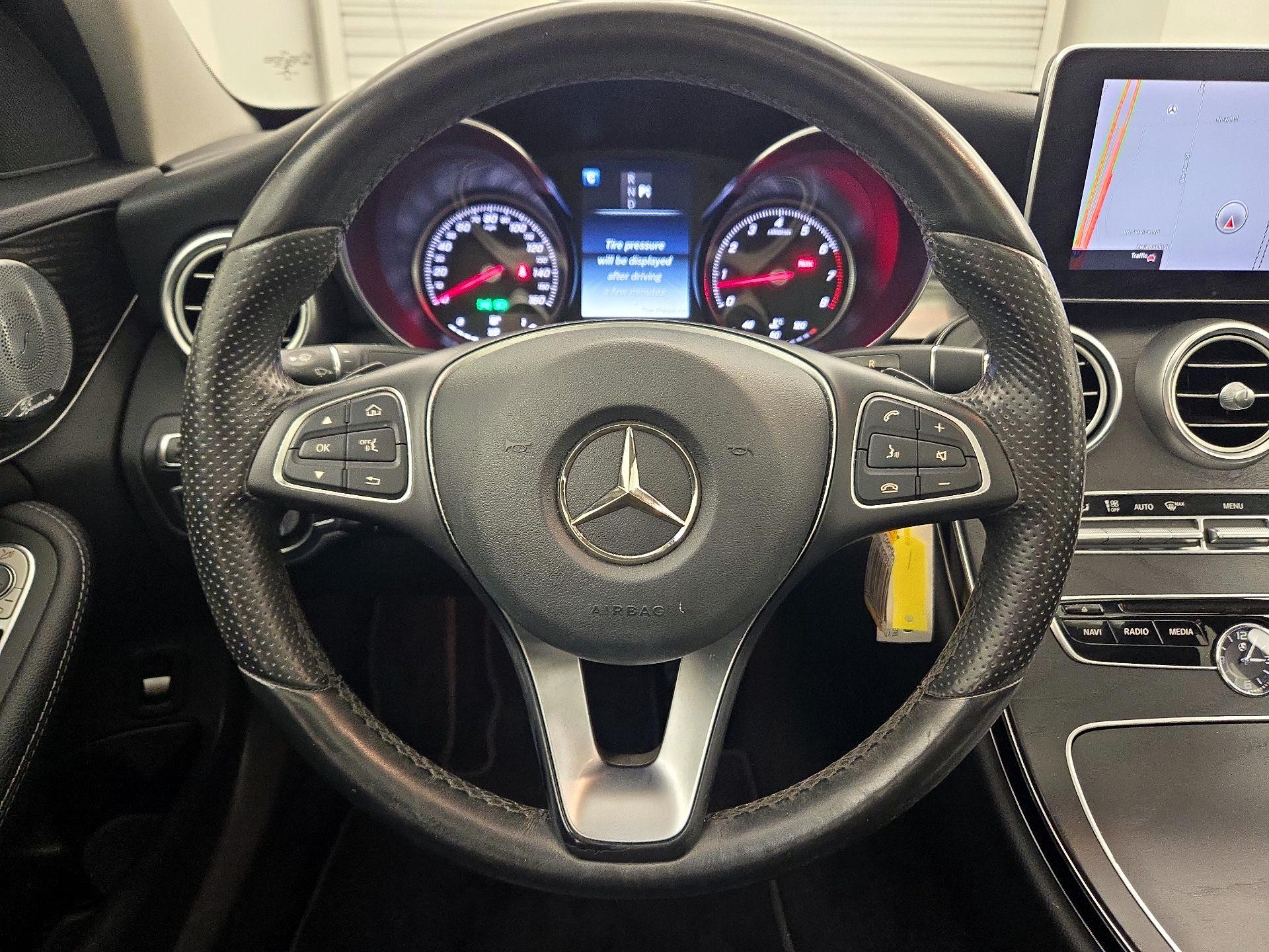 Thumbnail: 2016 Mercedes-Benz C-Class - 10