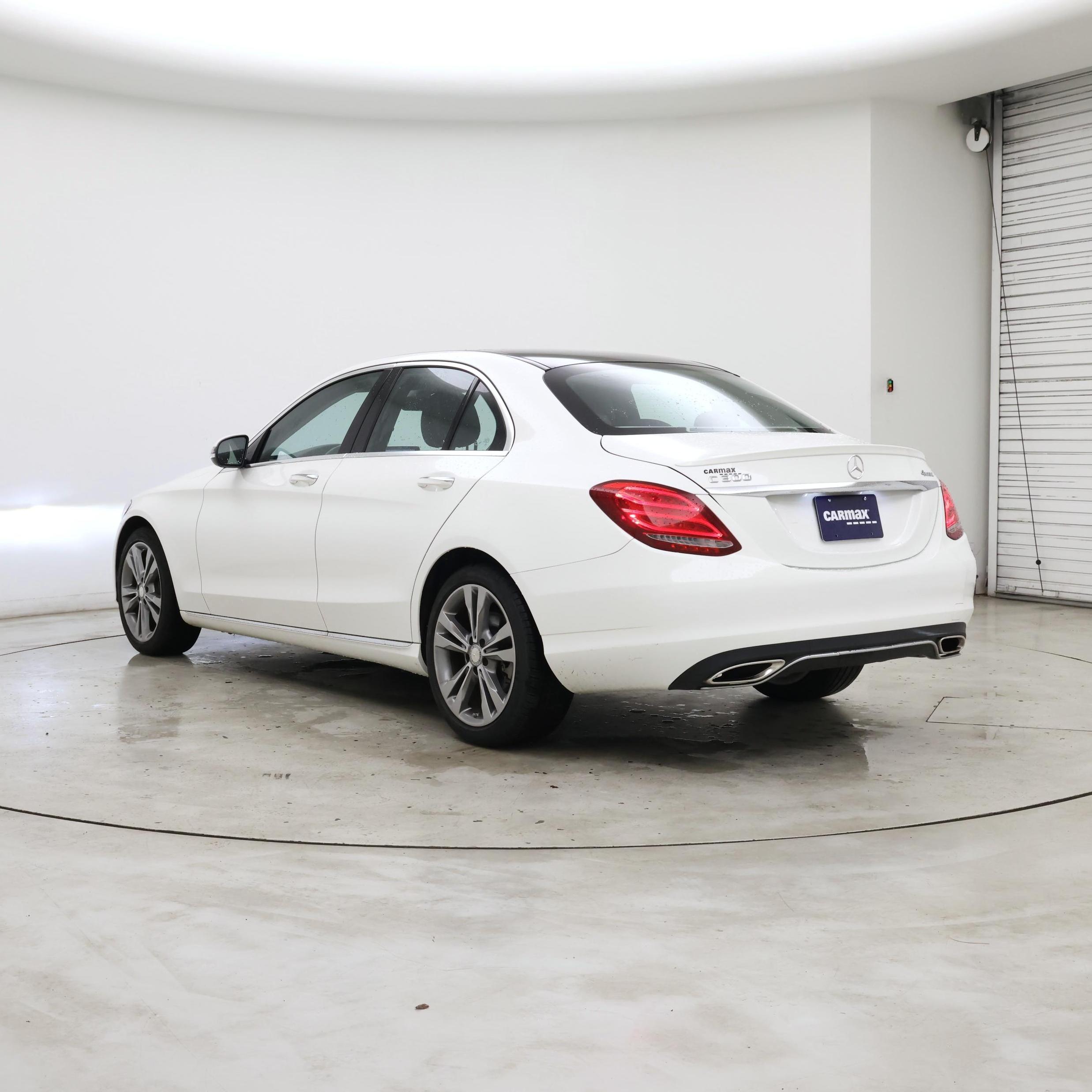 Thumbnail: 2016 Mercedes-Benz C-Class - 2