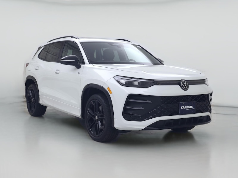 2025 Volkswagen Tiguan SE R-Line Black