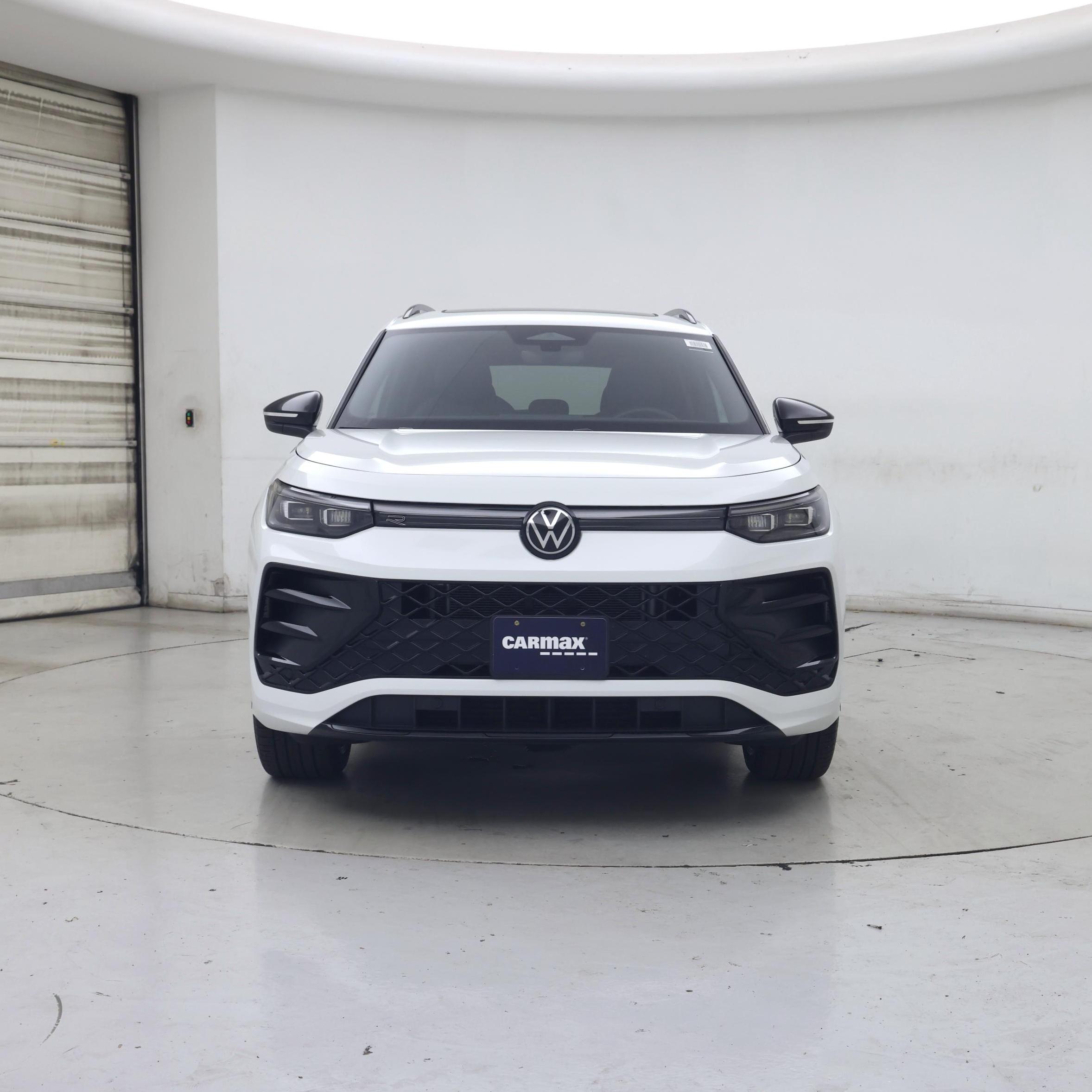 Thumbnail: 2025 Volkswagen Tiguan - 5