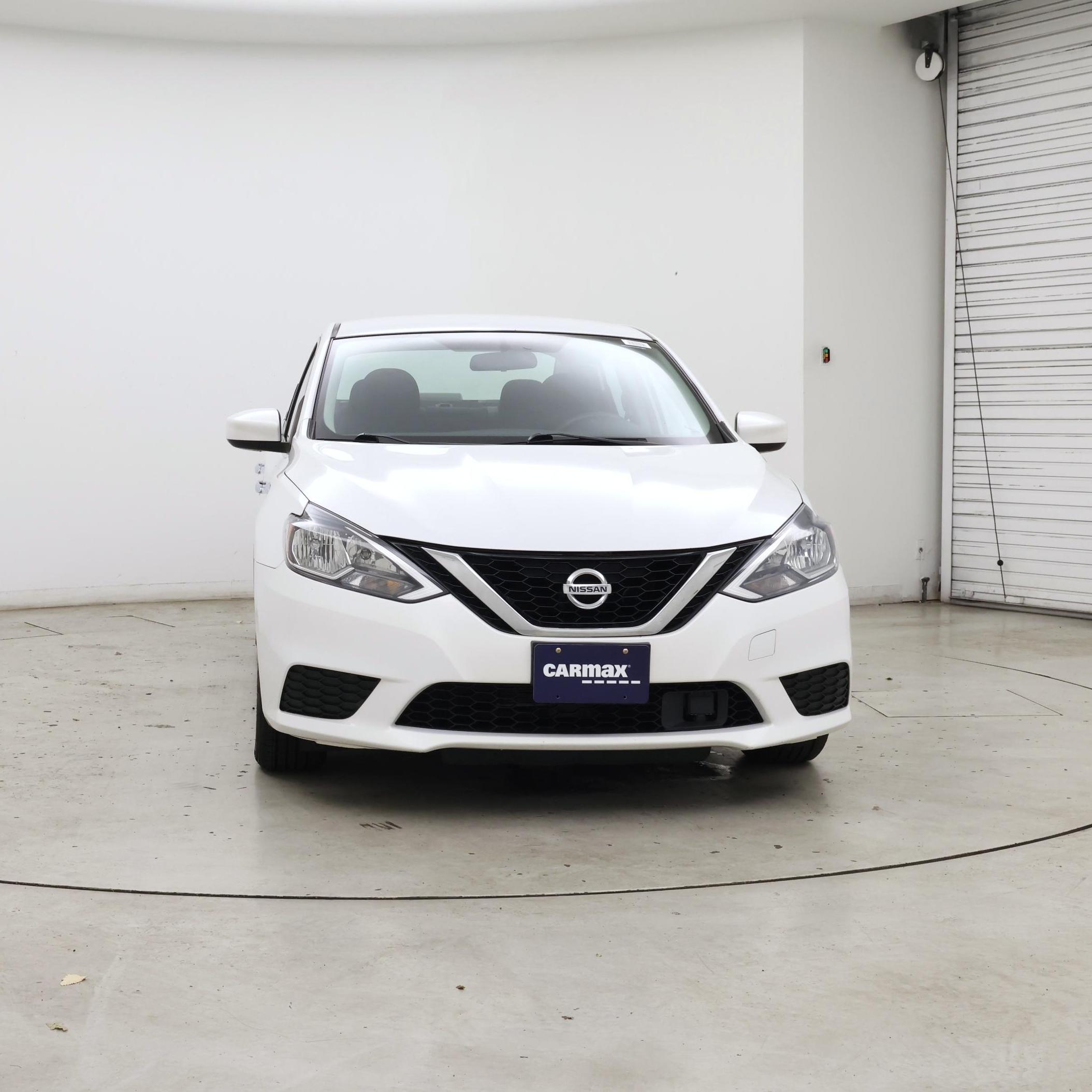 Thumbnail: 2019 Nissan Sentra - 5