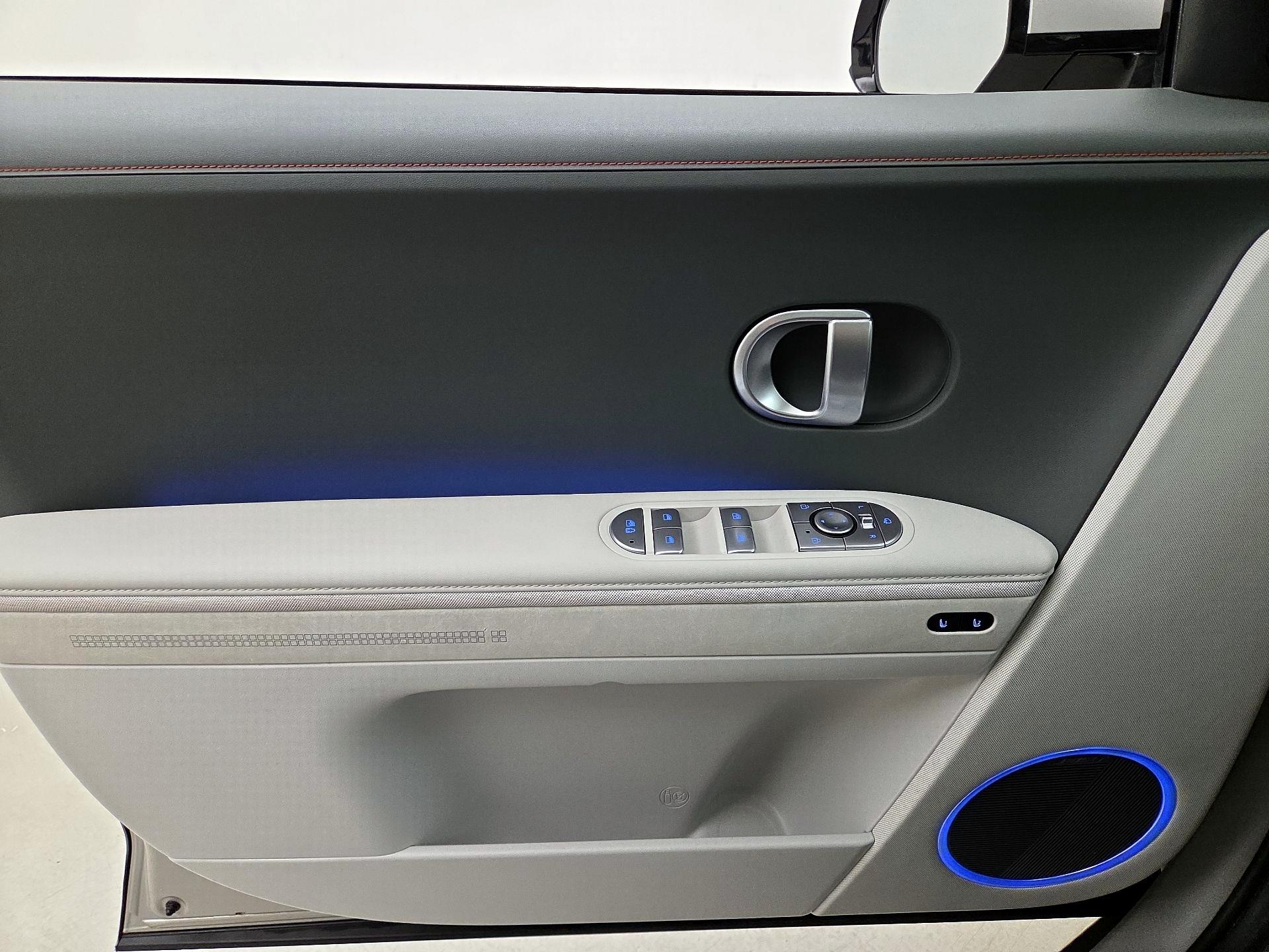 Thumbnail: 2024 Hyundai Ioniq 5 - 12