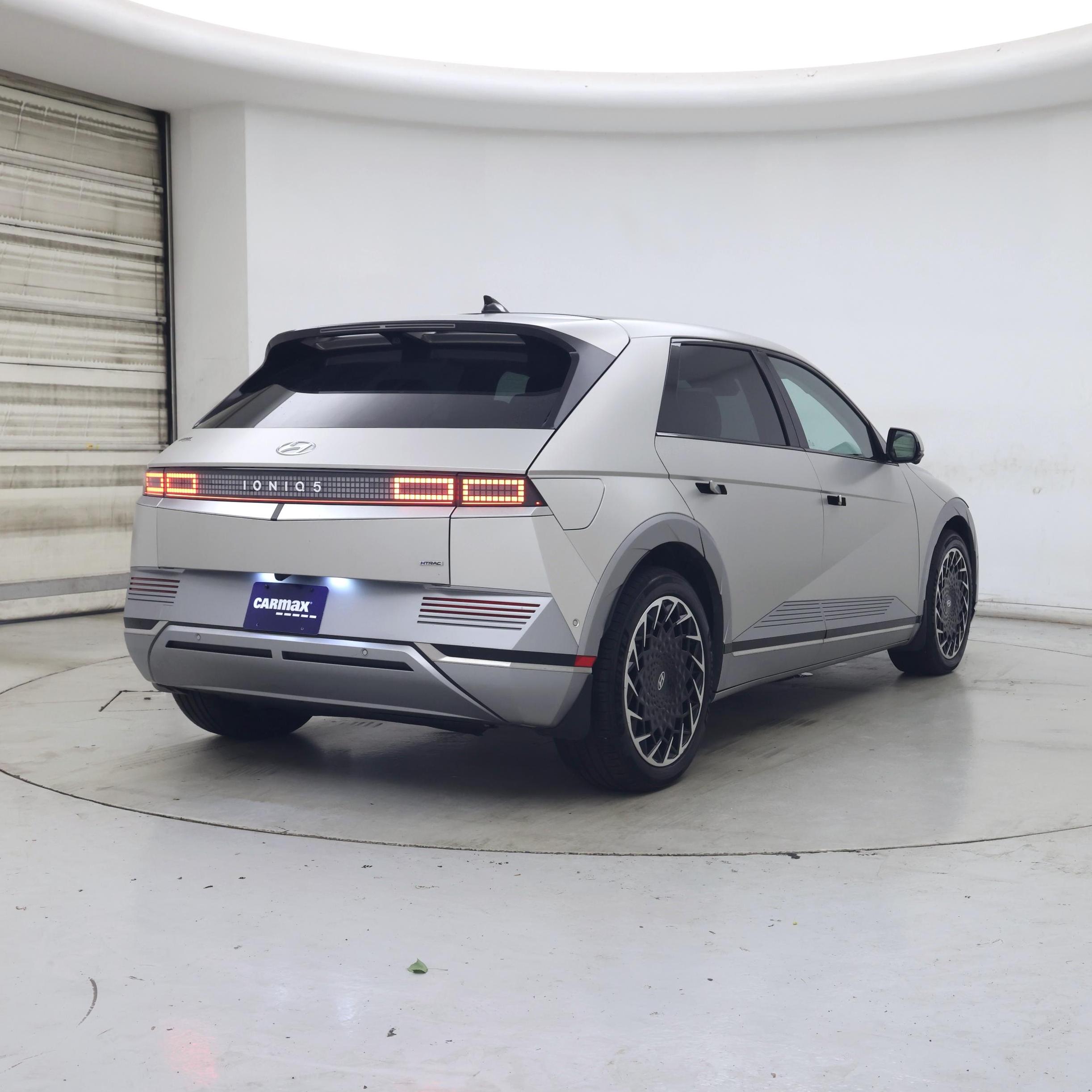 Thumbnail: 2024 Hyundai Ioniq 5 - 8